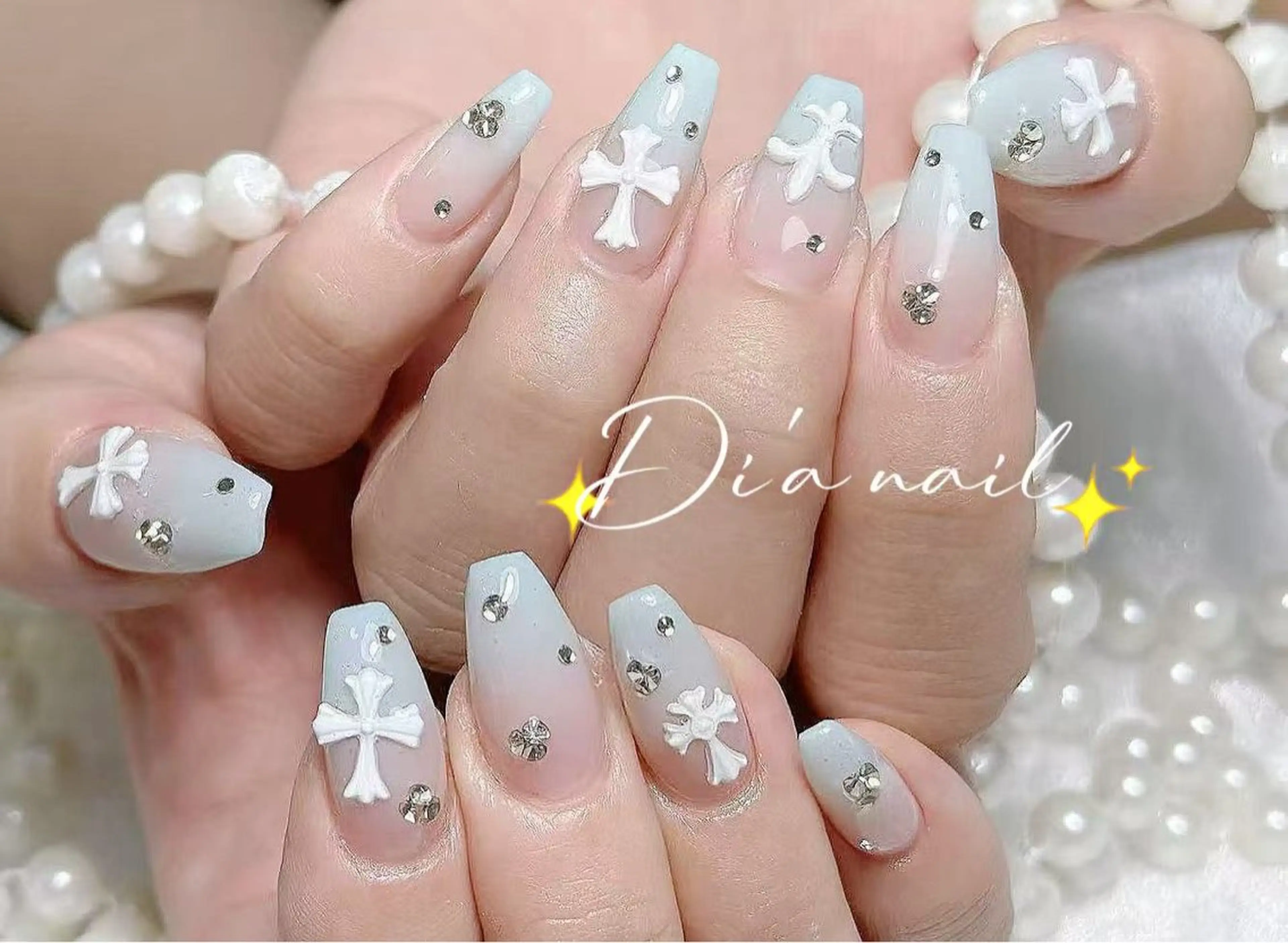 ネイル チークネイル ジェルネイル グラデーション マグネットネイル ニュアンスネイル Di'a nail ネイルサロンのネイルデザイン