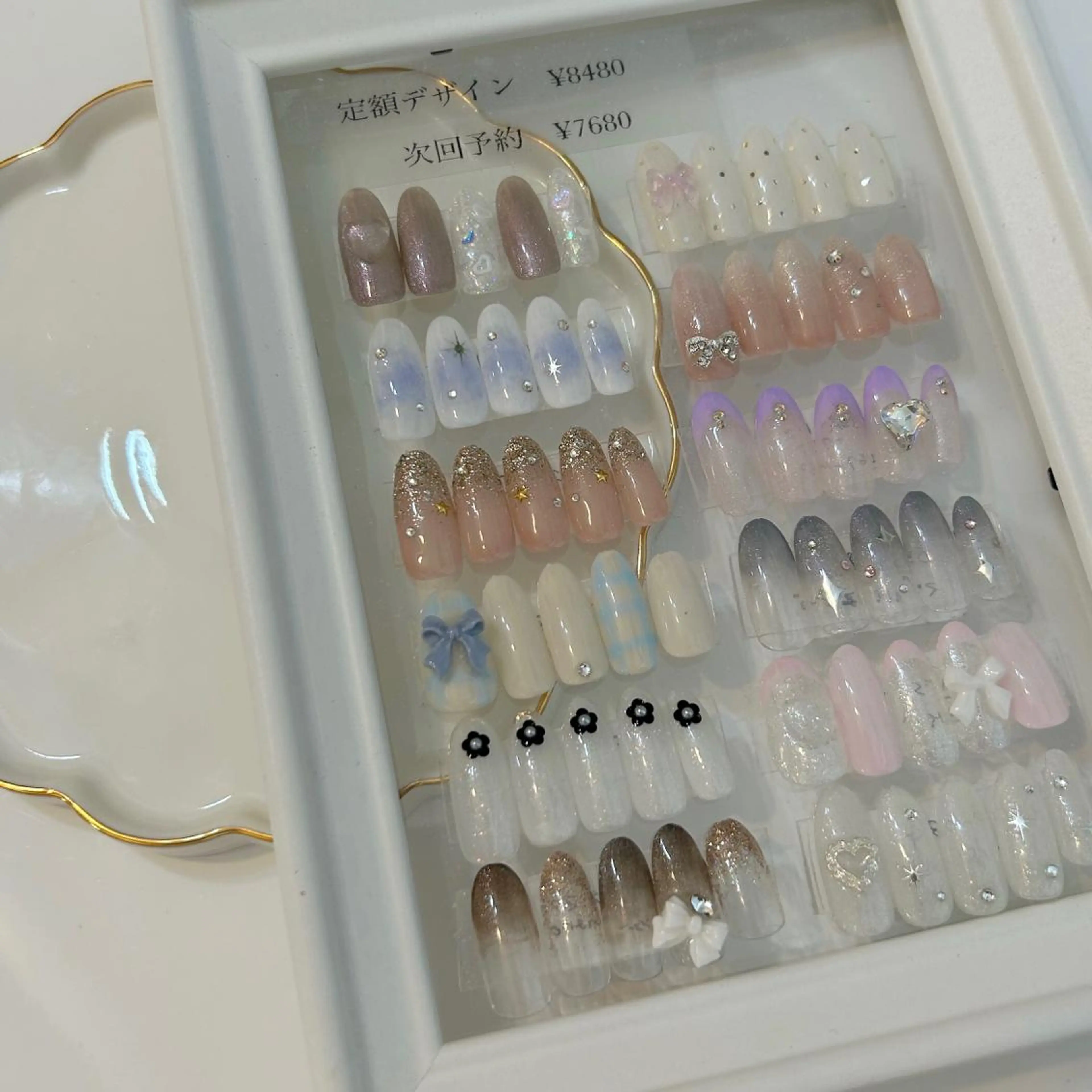 ネイル ハンドネイル ViViA momokaのネイルデザイン