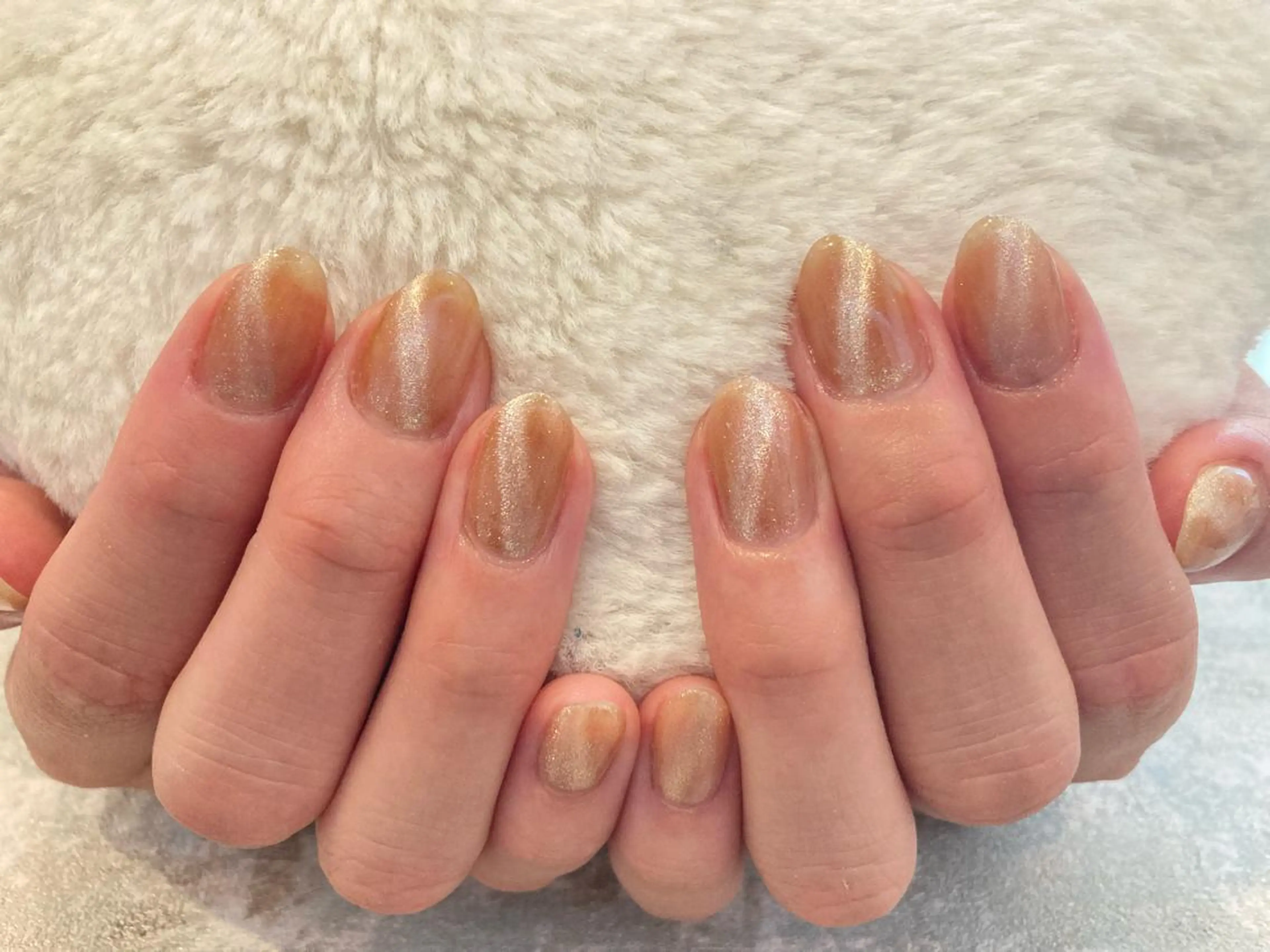 ネイル マグネットネイル シンプルネイル ハンドネイル Lisa’s Salonのネイルデザイン