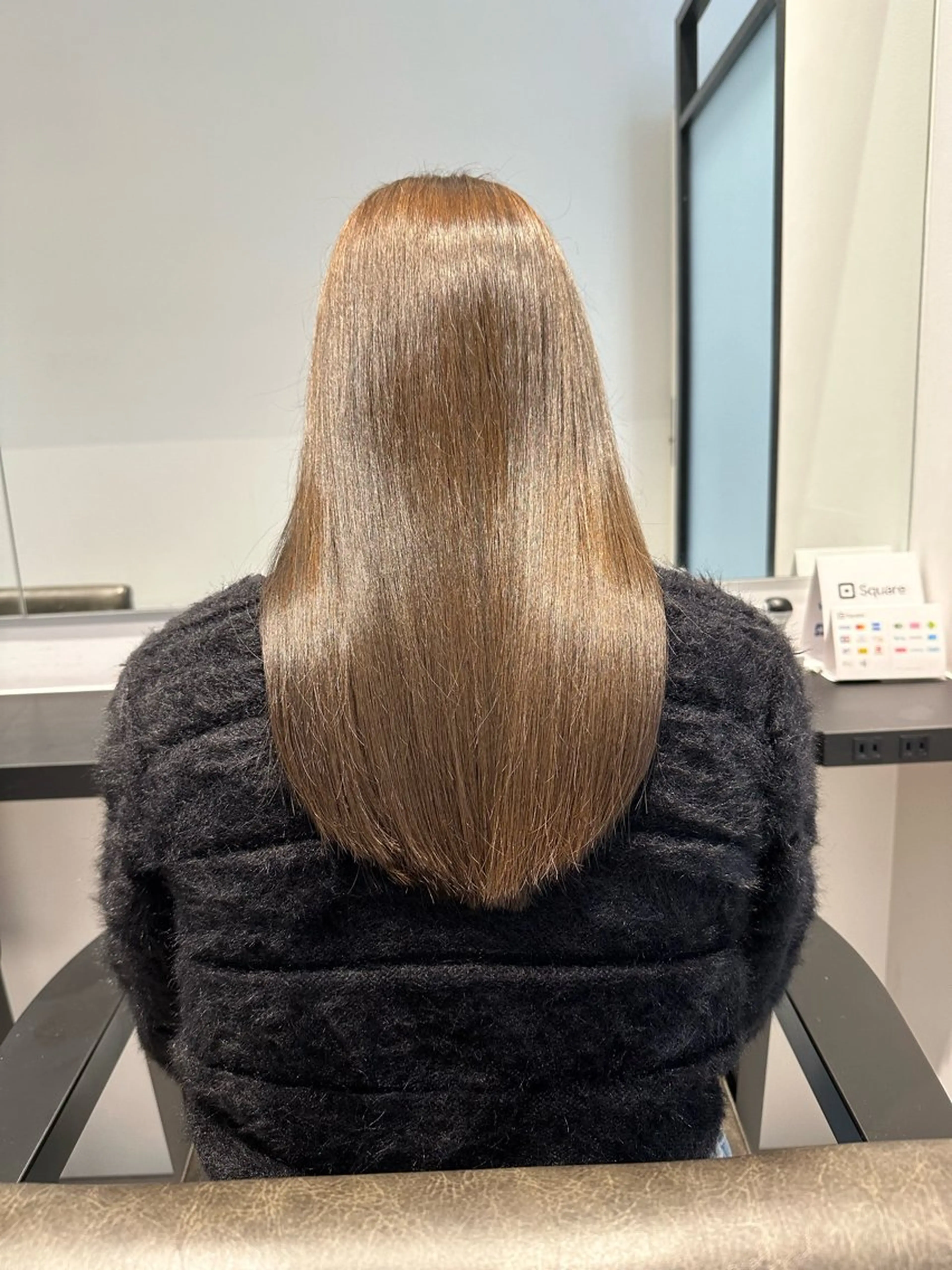セミロング 髪質改善 トリートメント ブリーチ毛にもできる 縮毛矯正OJIROのヘアスタイル