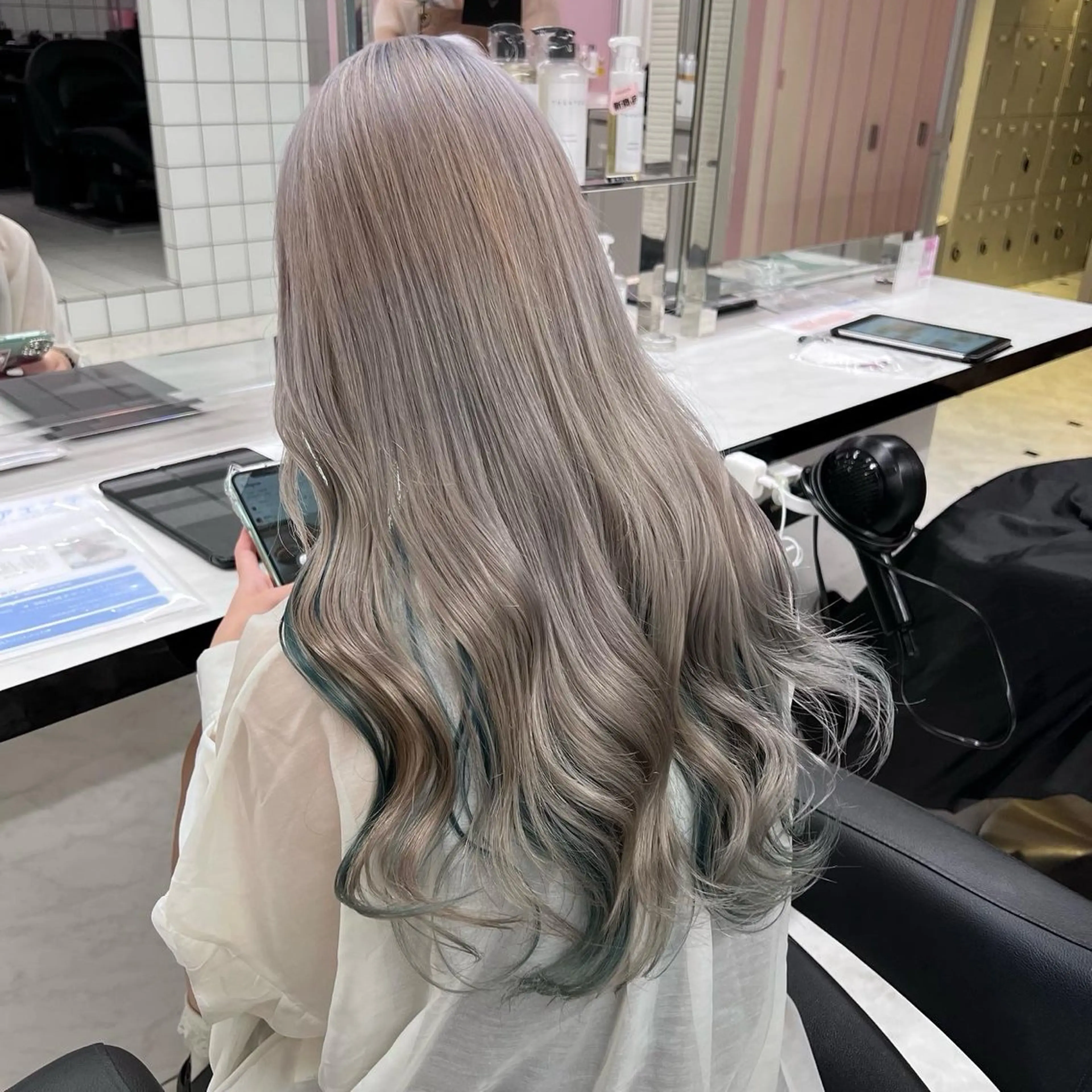 ミディアム カラー ヘアアレンジ ヘアカラー トリートメント ヘッドスパ ヘアセット 💕上野美容師☁ ブリーチ💖サワのヘアスタイル