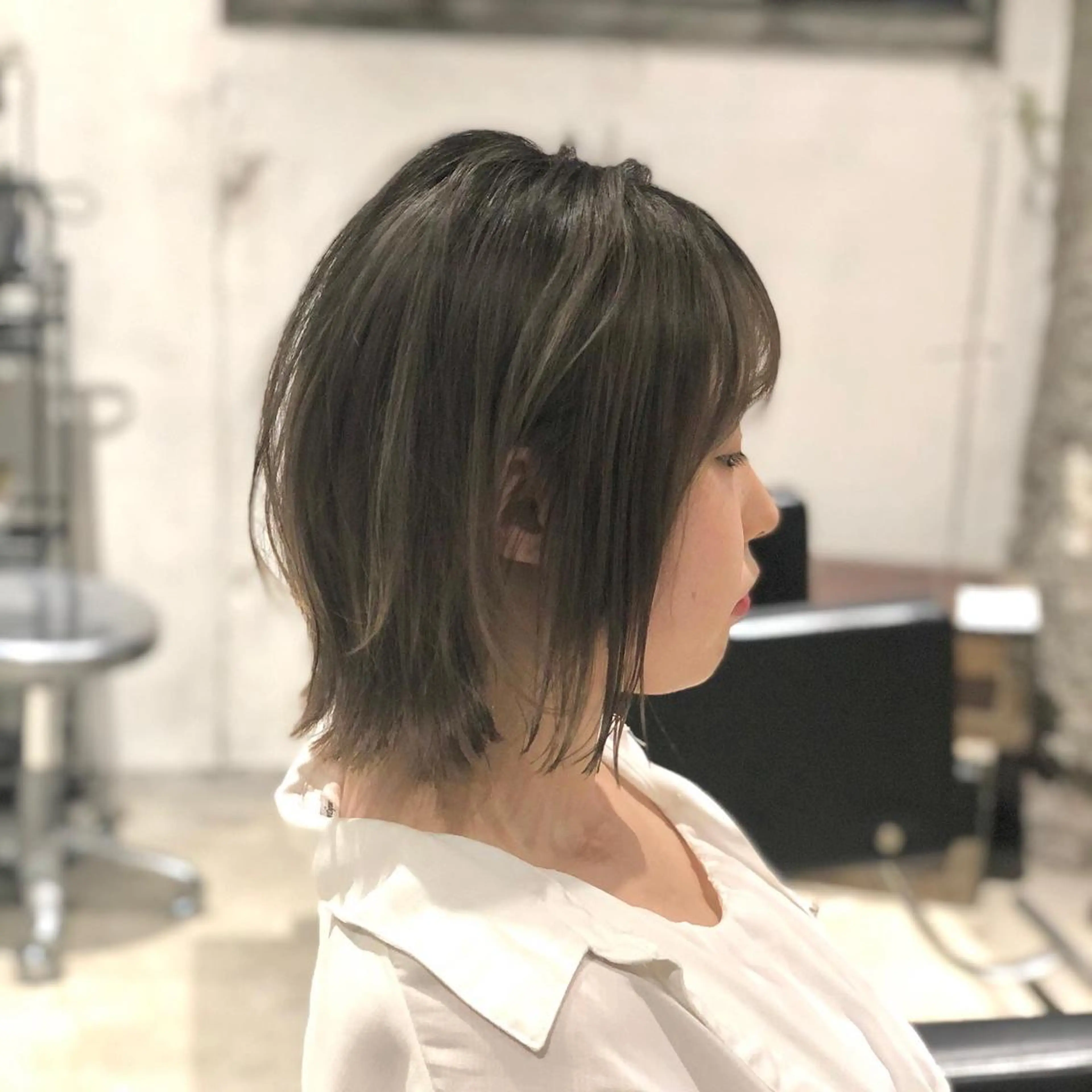 セミロング カラー ショート/ハイライト /白髪ぼかし🌿松本のヘアスタイル