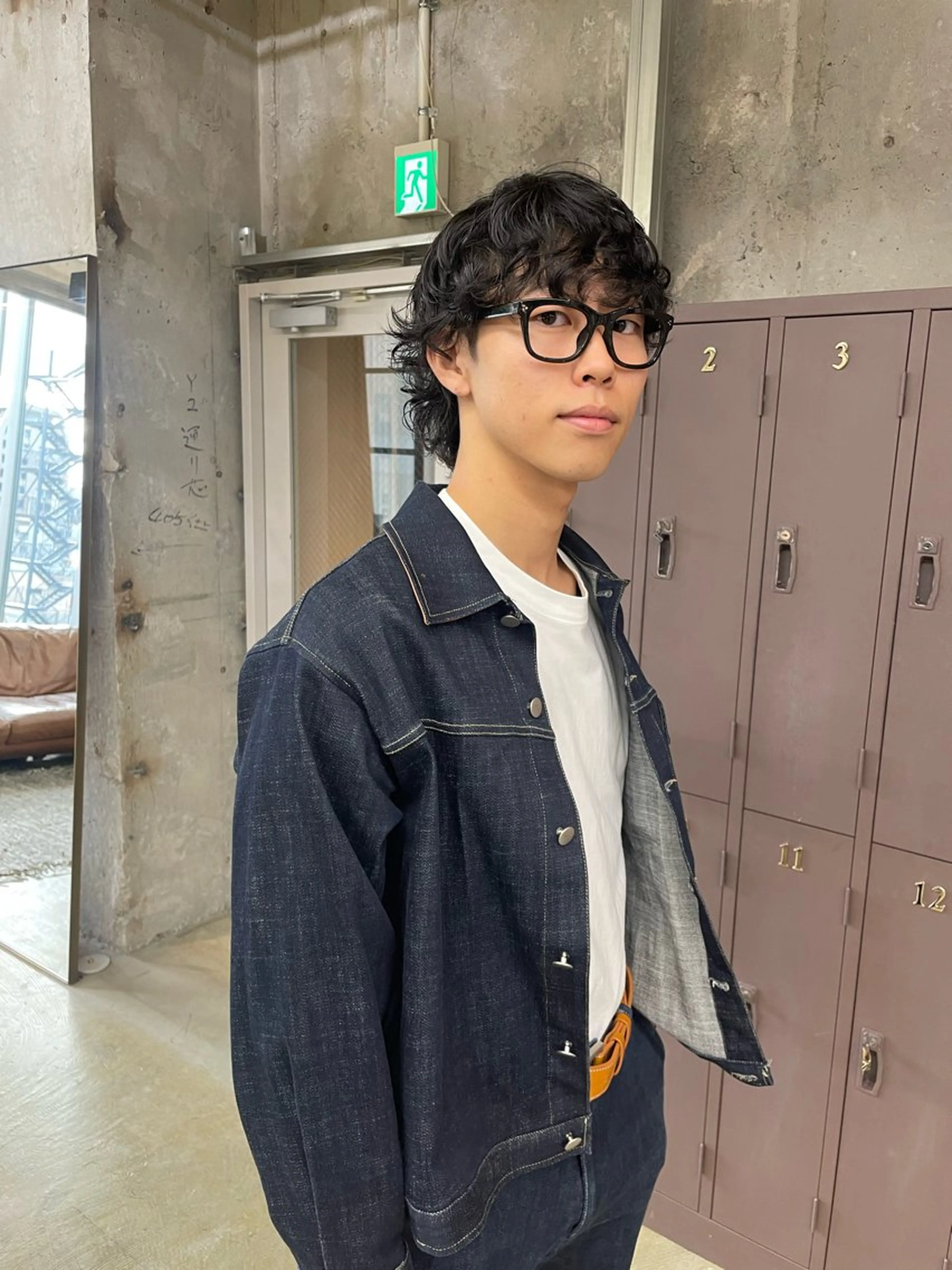 ショート パーマ メンズ 愛加 韓国・ブリーチのヘアスタイル