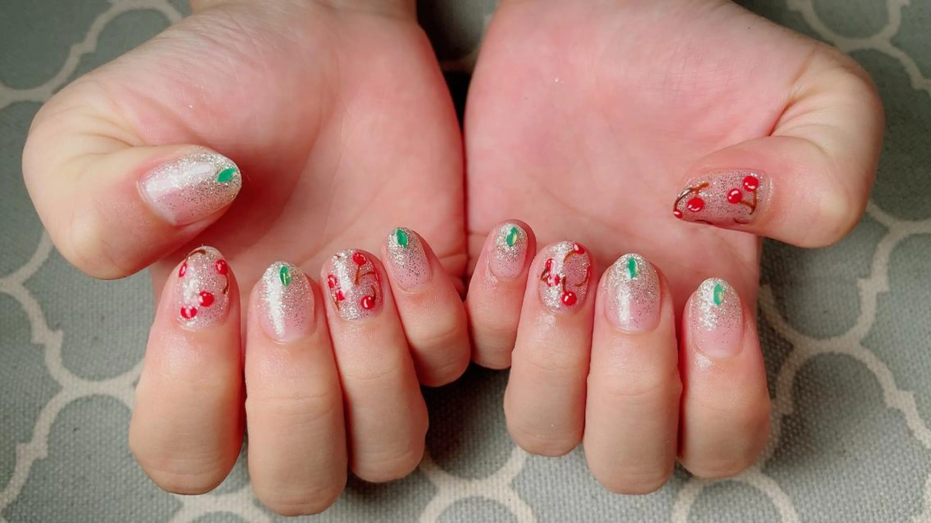 ネイル 持ち込み ハンドネイル ハンドケア nail salon Otete所属・かこ ・のネイルデザイン