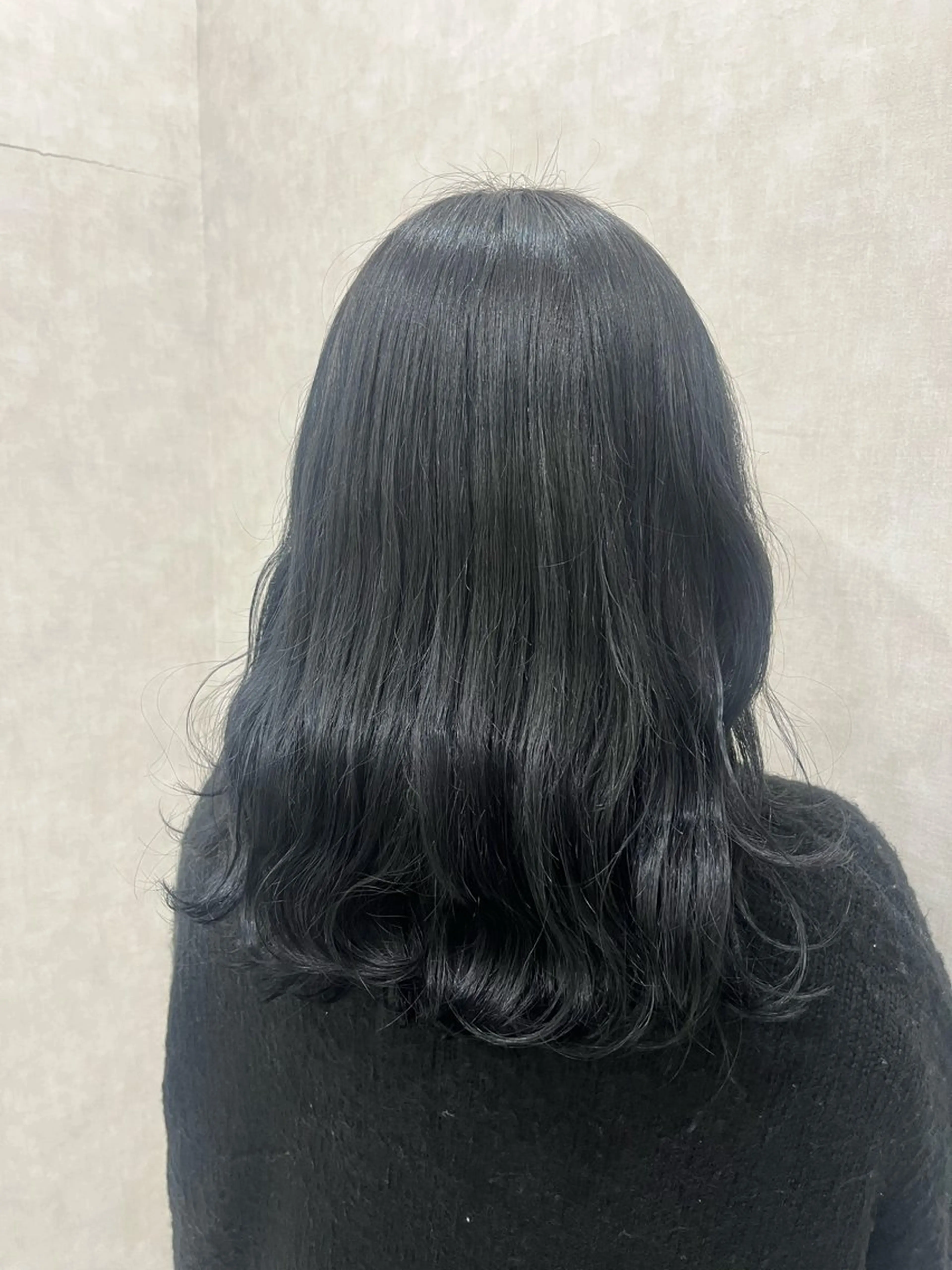 カラー アッシュ ROEN ryokaのヘアスタイル