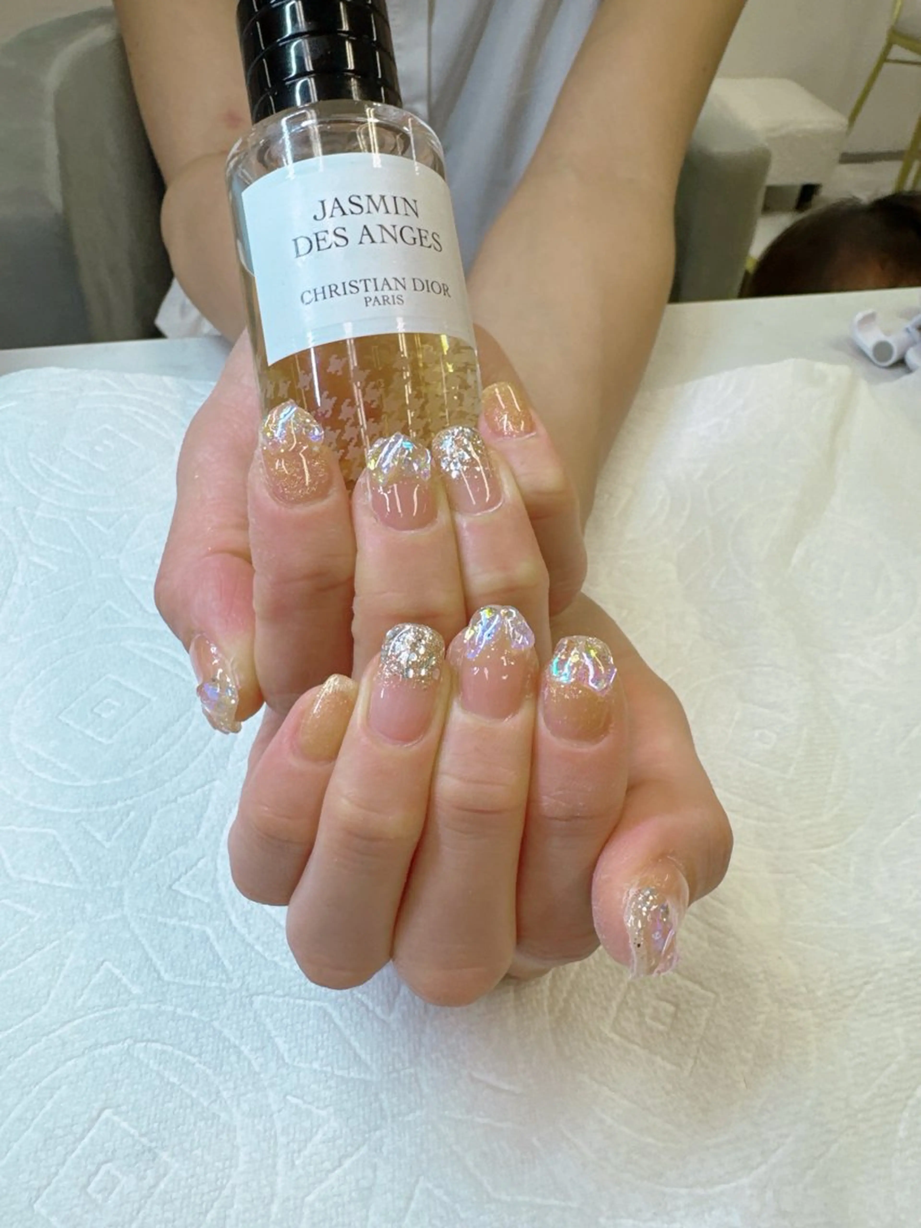 ネイル ジェルネイル パラジェル ハンドネイル クイーンズネイル銀座所属・Queeens nailのネイルデザイン