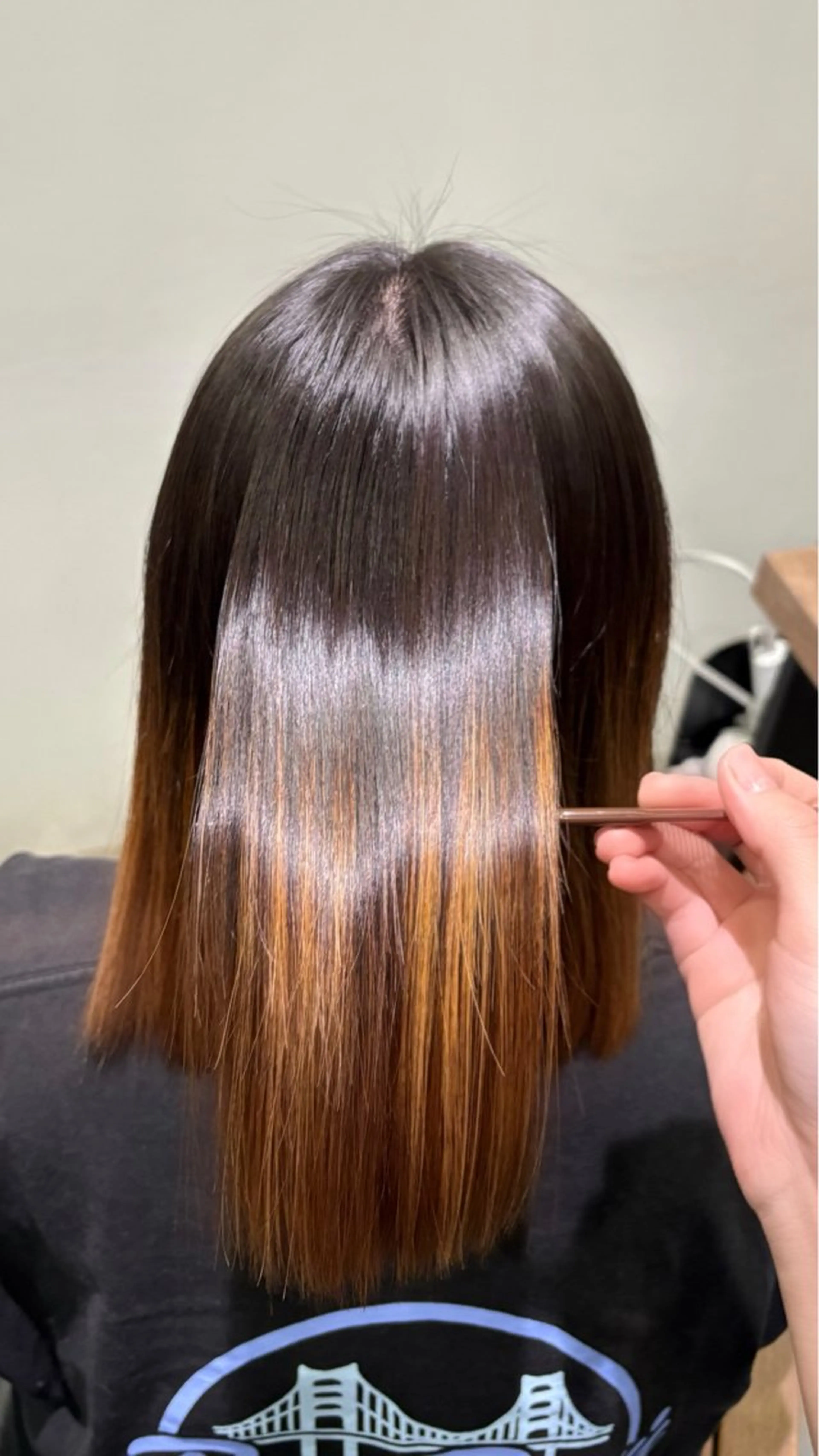 ミディアム 縮毛矯正 大浦 姫奈のヘアスタイル