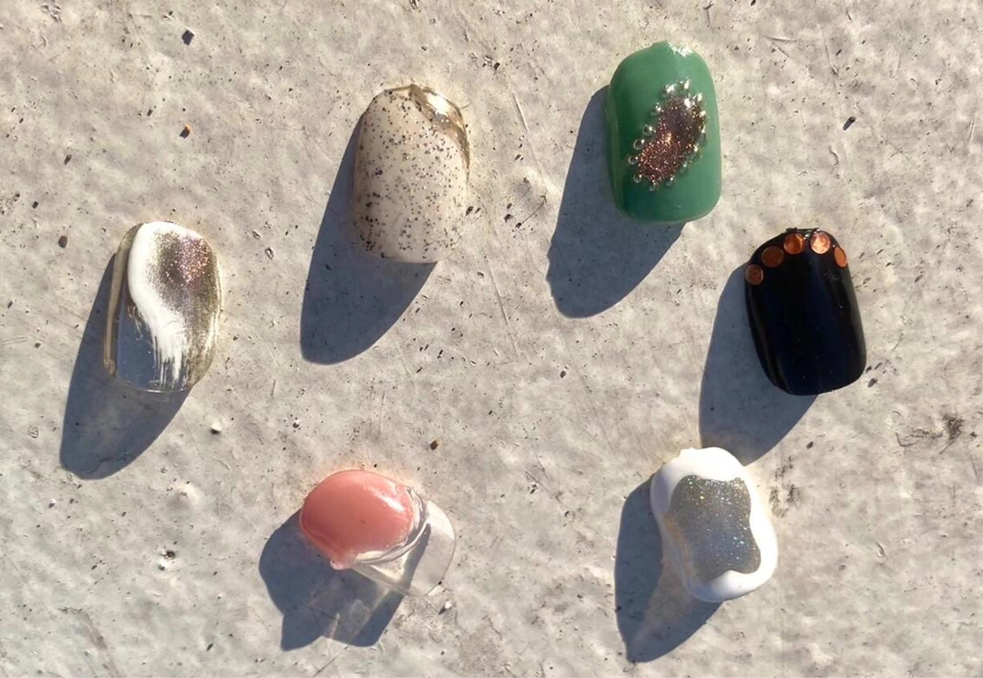 ネイル akari✨ 韓国風、メンズネイルのネイルデザイン