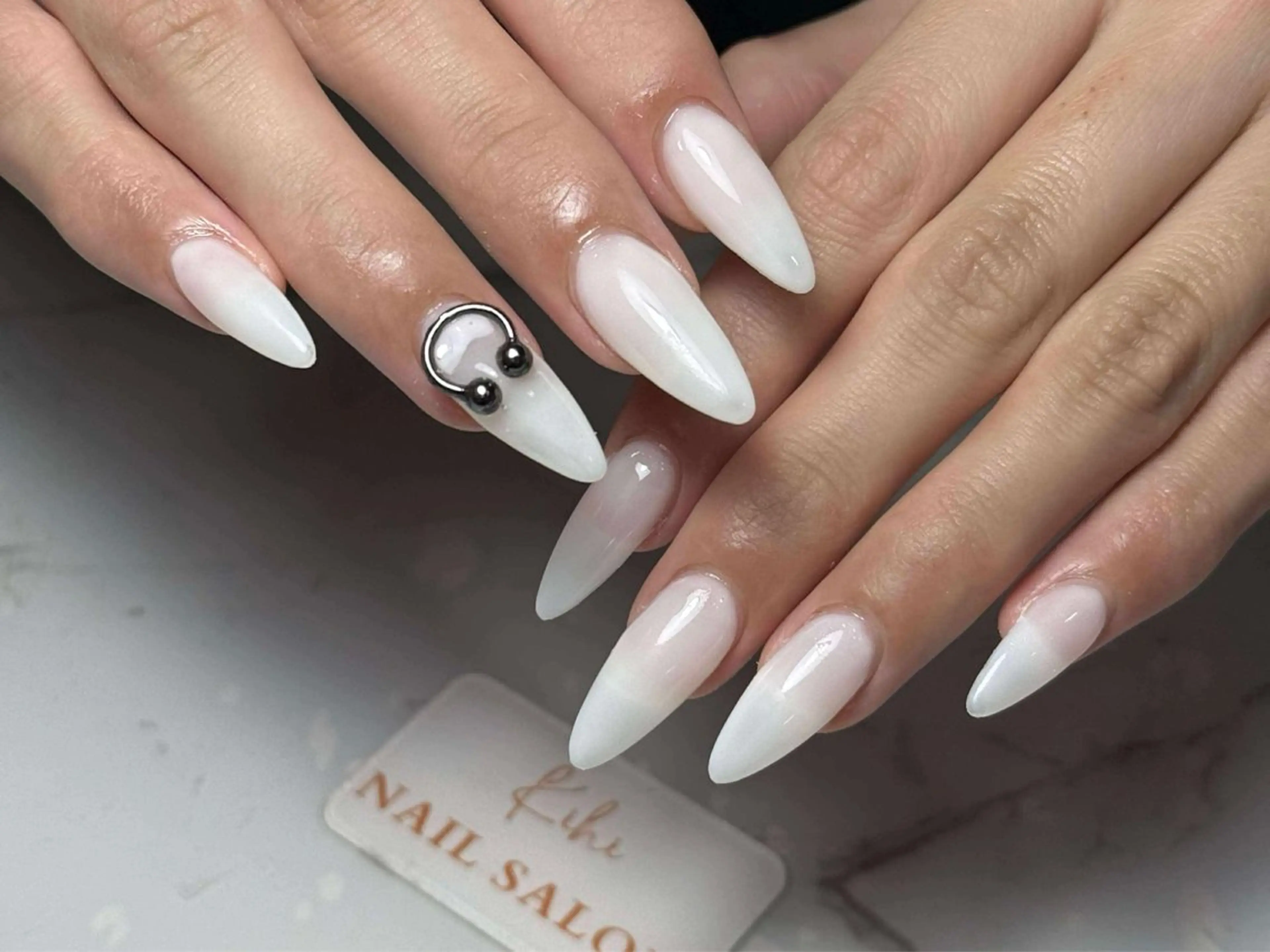 ネイル アートネイル フレンチネイル ジェルネイル グラデーション 韓国ネイル ハンドネイル ハンドケア Nail Salon Kihi さくらのネイルデザイン