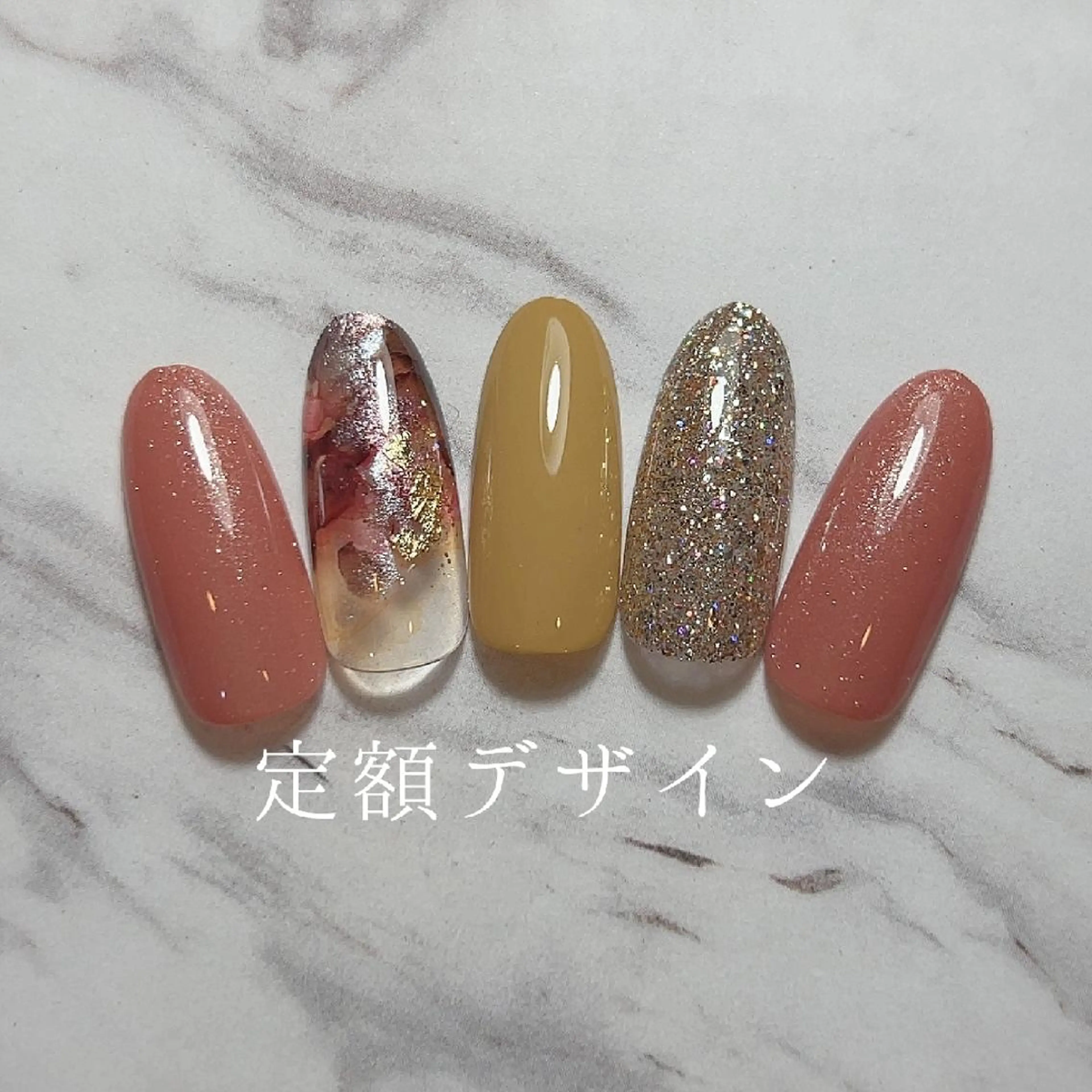 ネイル ハンドネイル 柴田 彩のネイルデザイン