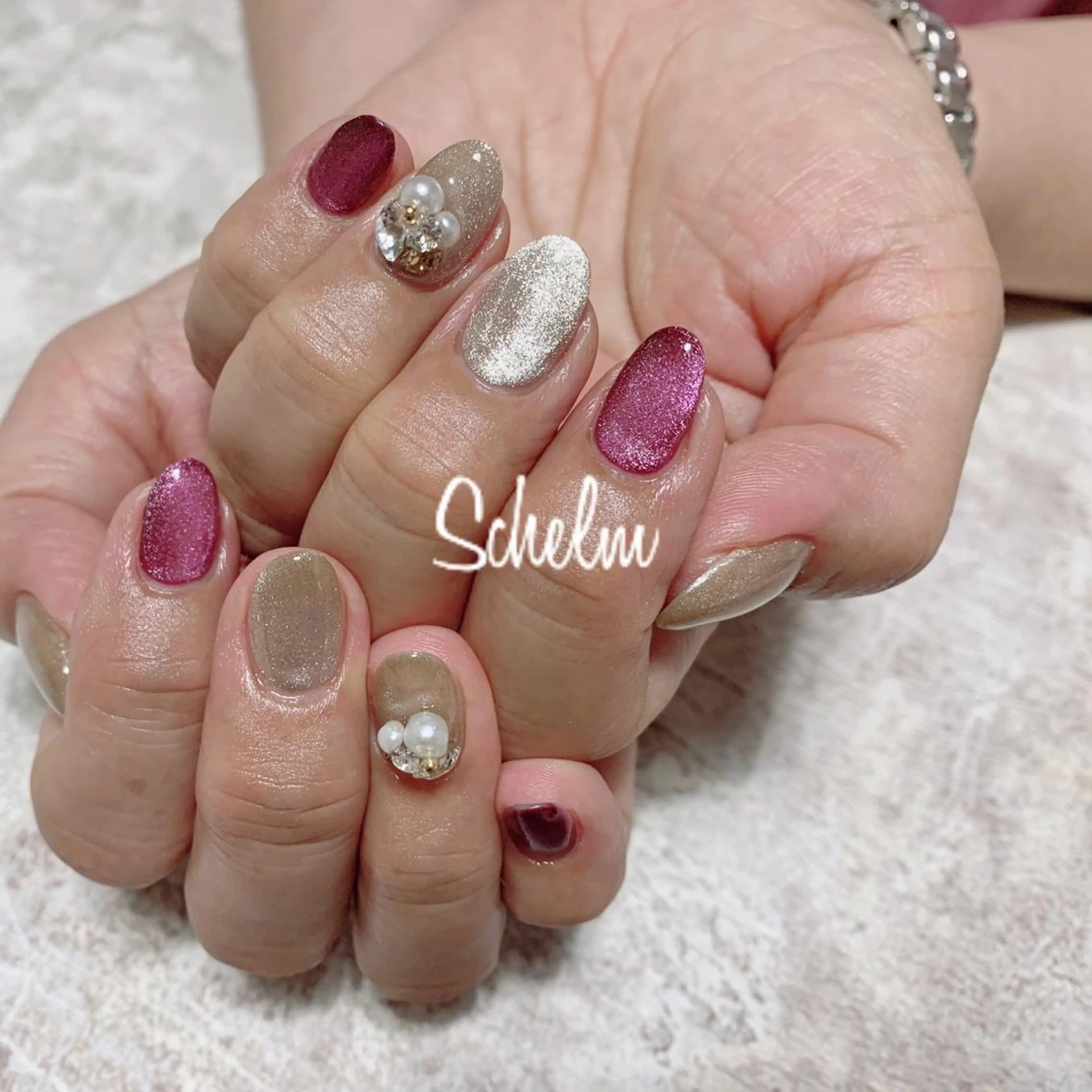 ネイル ハンドネイル nail room シュレムのネイルデザイン