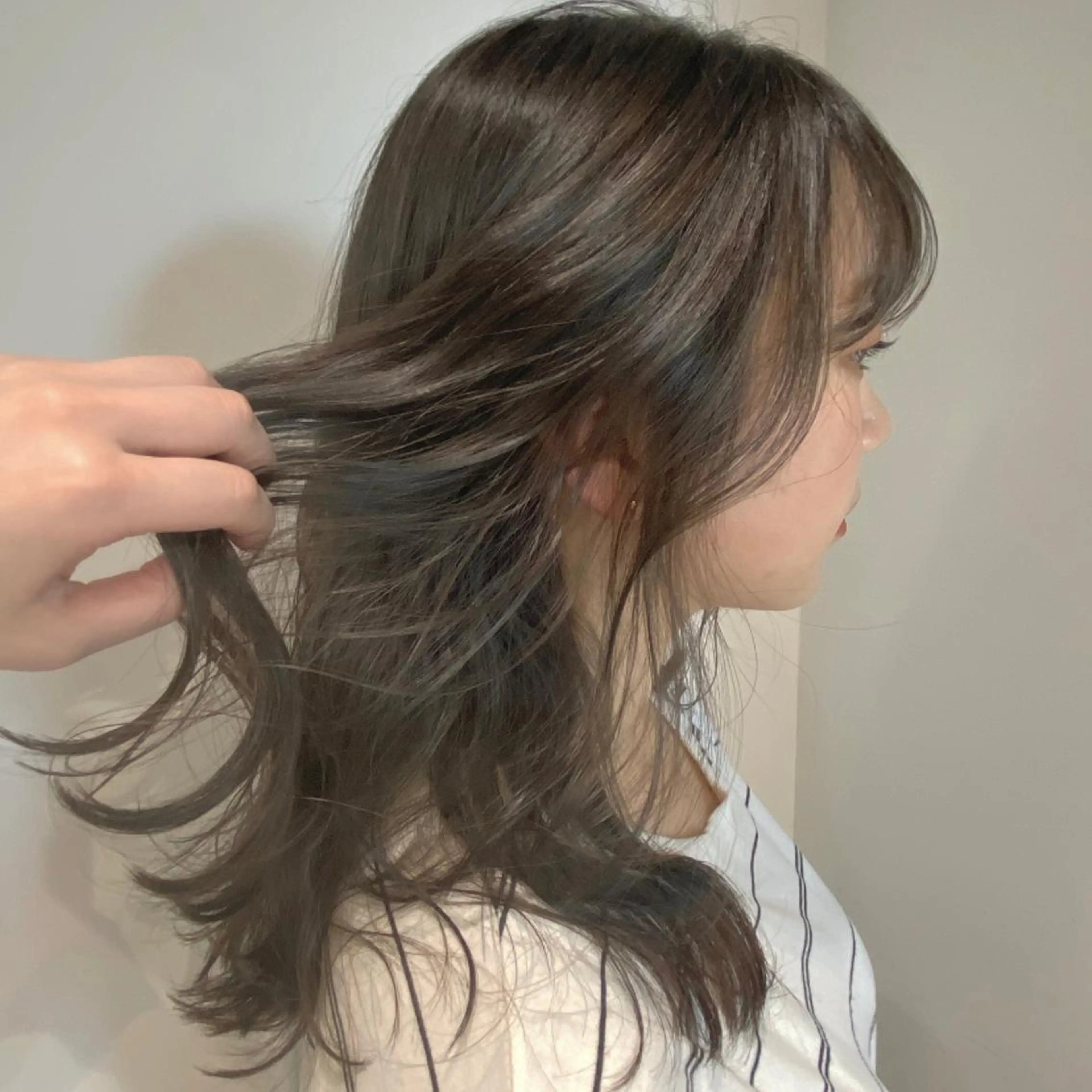 セミロング GO TODAY SHAiRE SALON 原宿Stella店所属・𓍯柔らかhair 𓍯 yukinoのヘアスタイル