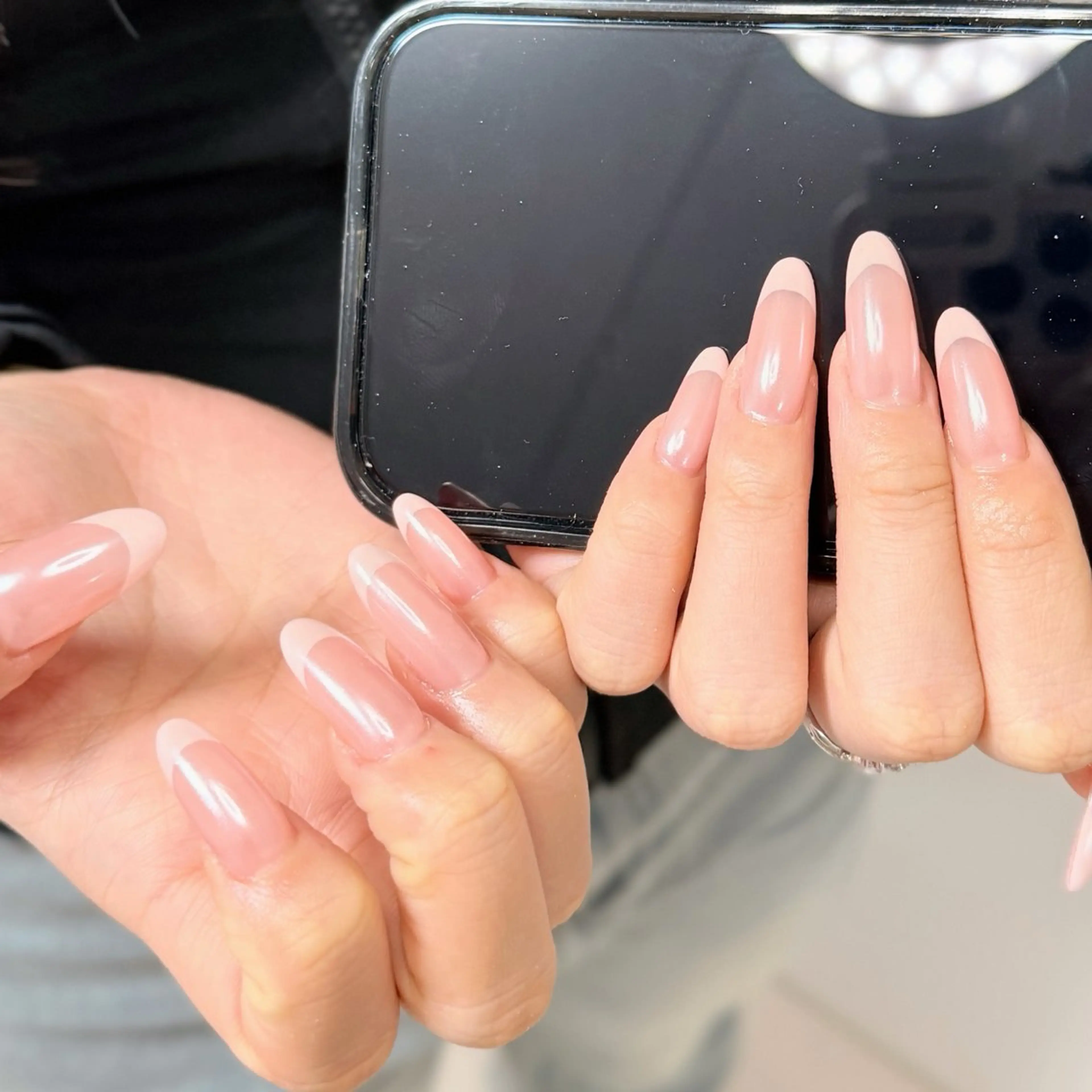 ネイル アートネイル オーロラネイル チークネイル フレンチネイル ガラスフレンチ 🎀🎀YooLi Nail Salonのネイルデザイン