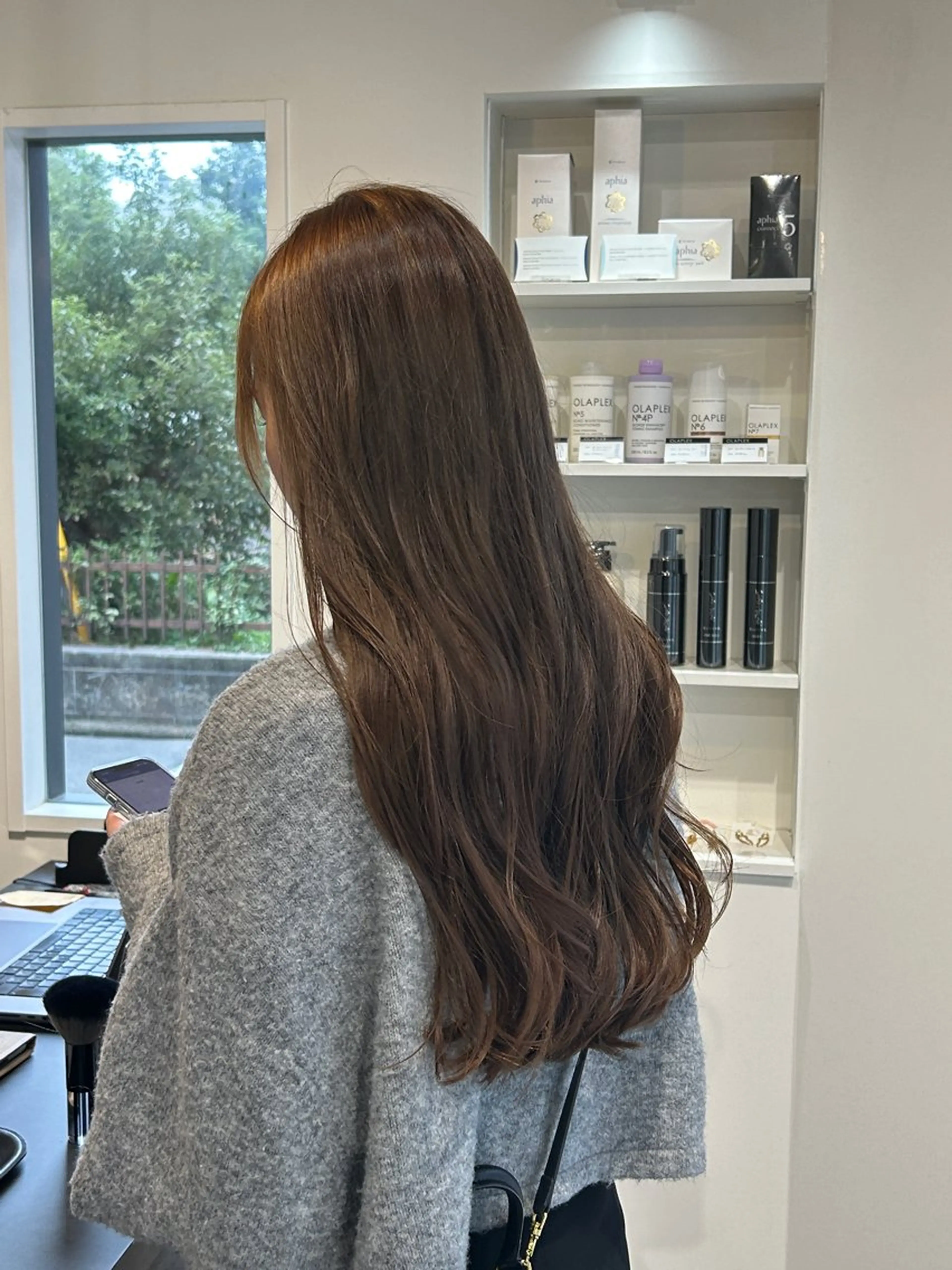 ロング 平山 千紗のヘアスタイル