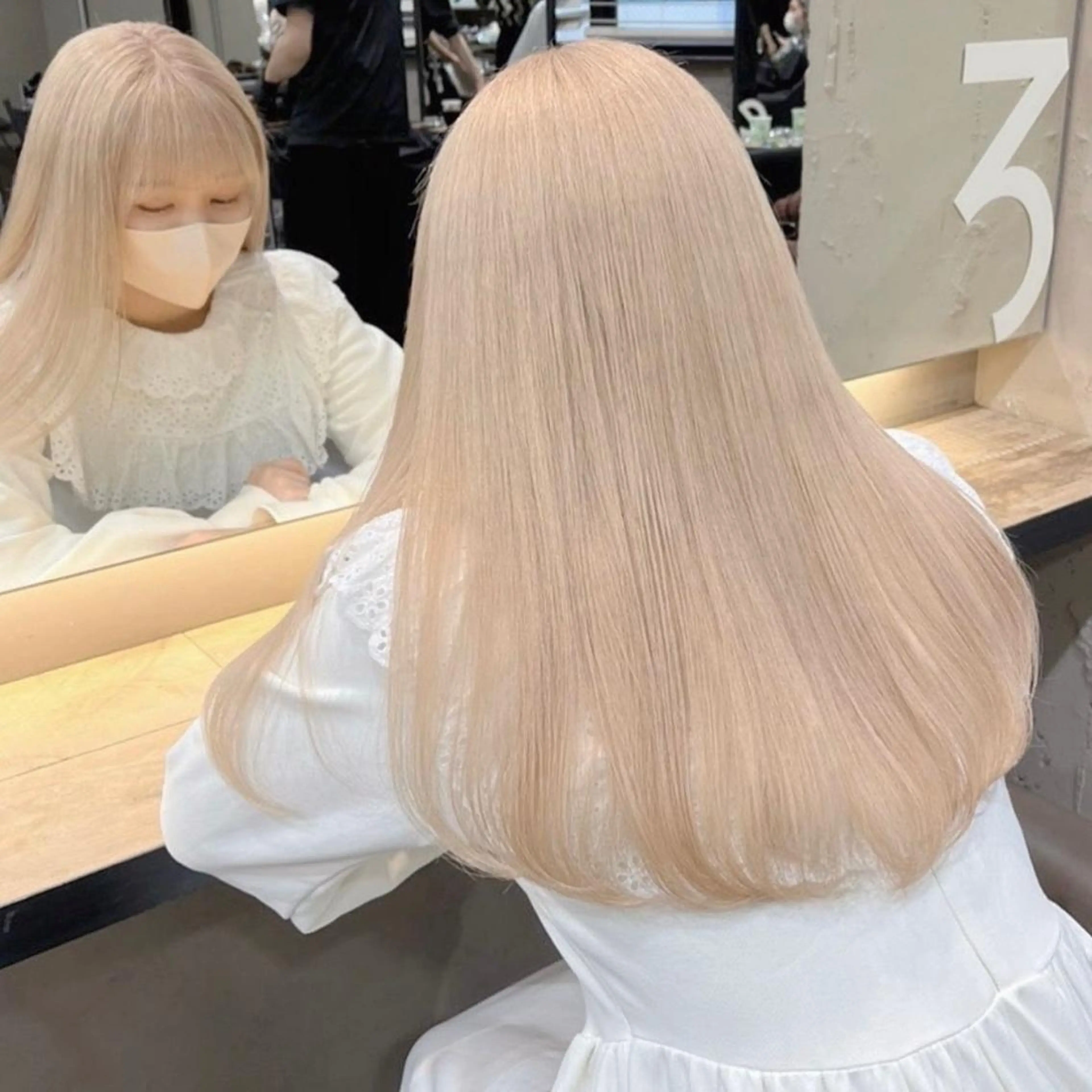 ロング カラー ブロンド 新規割引あり♡ yuuのヘアスタイル