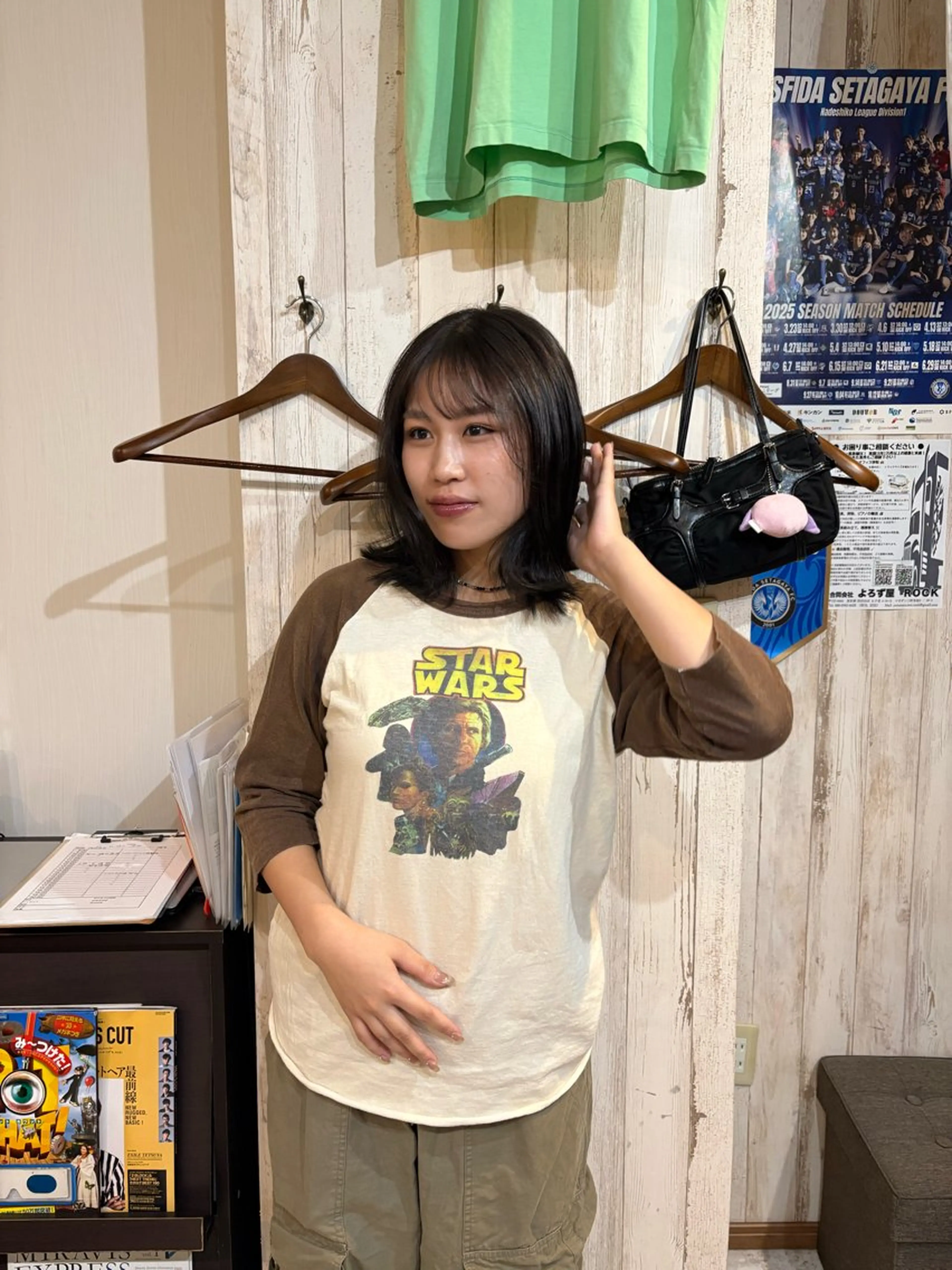 ミディアム カラー ヘアアレンジ ベージュカラー 児玉 実弥美のヘアスタイル