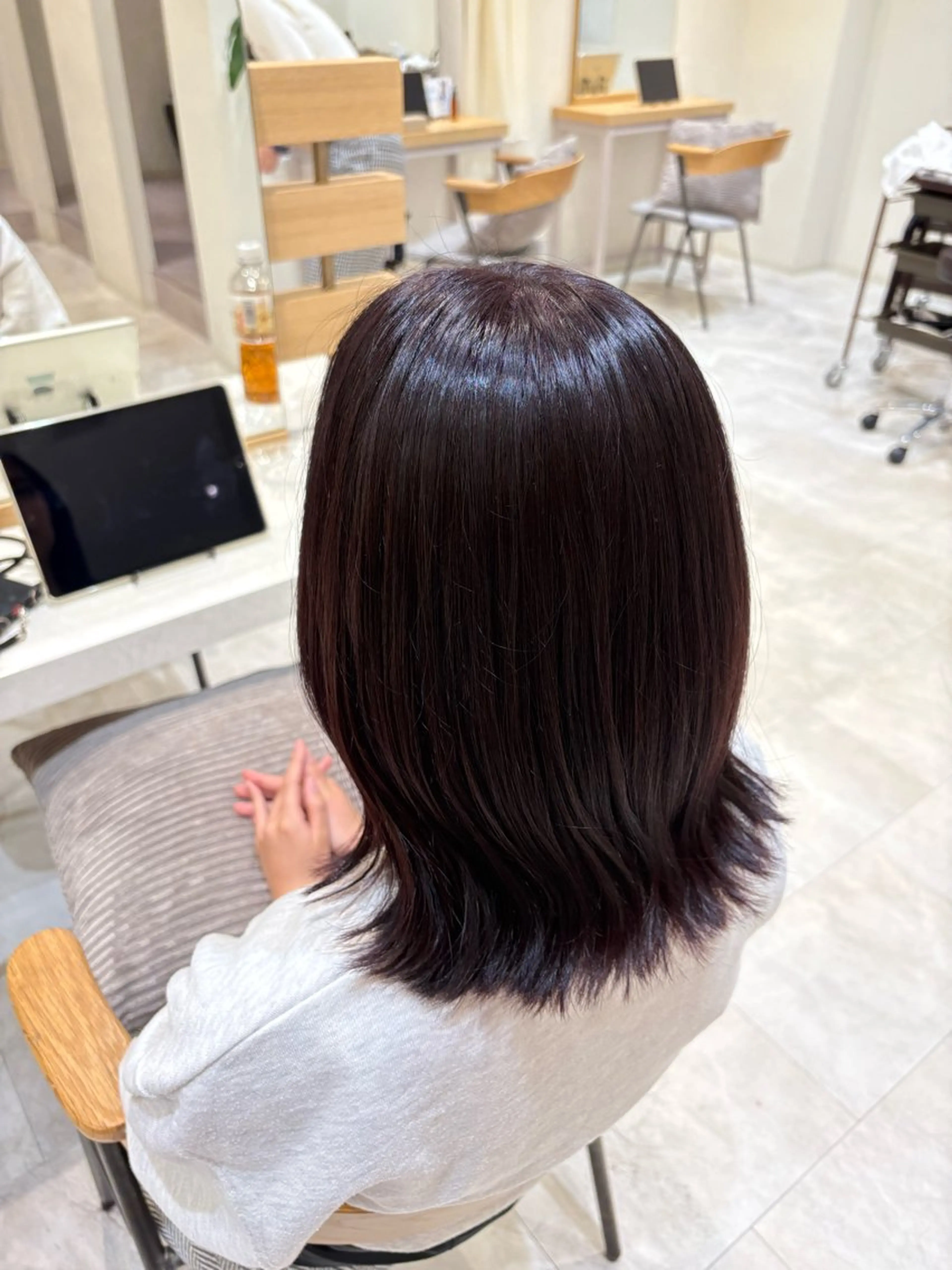 ミディアム カラー カット ヘアカラー 脇尾 百花のヘアスタイル