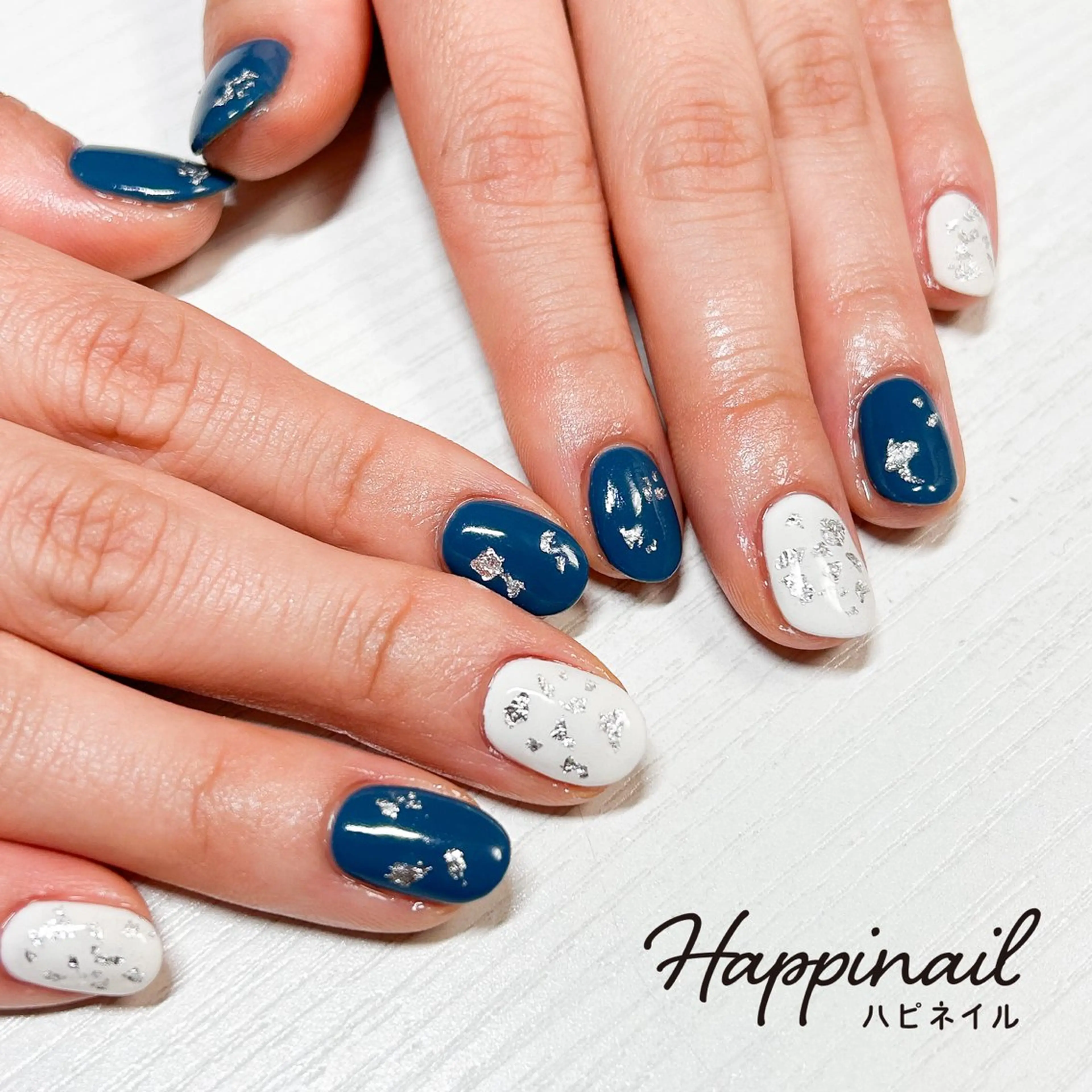 ネイル アートネイル ワンカラーネイル シンプルネイル ケアが得意なサロン Happinailのエステ・リラクイメージ
