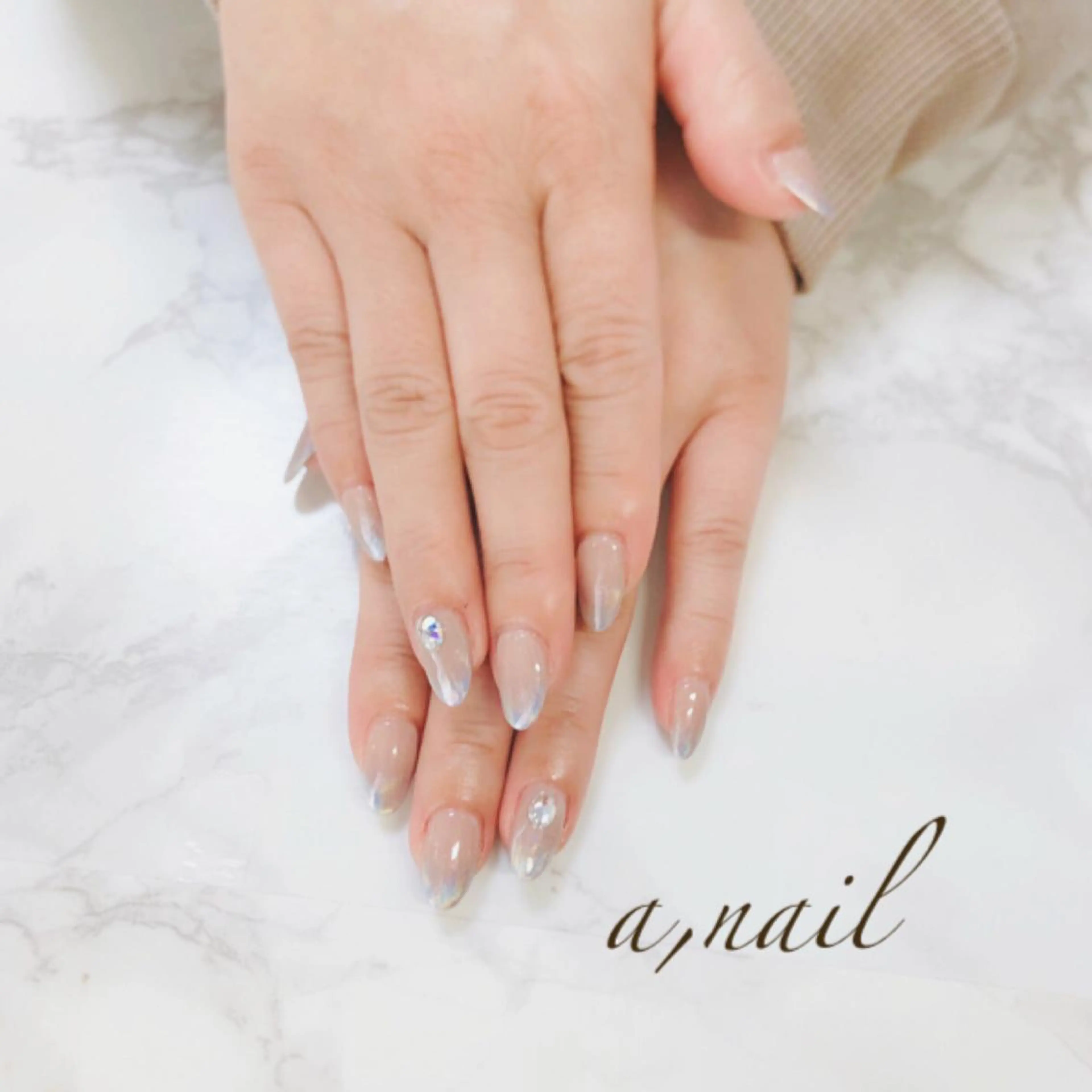 ネイル オーロラネイル フットネイル ジェルネイル グラデーション ミラーネイル ハンドネイル ネイルサロン エーネイルのネイルデザイン