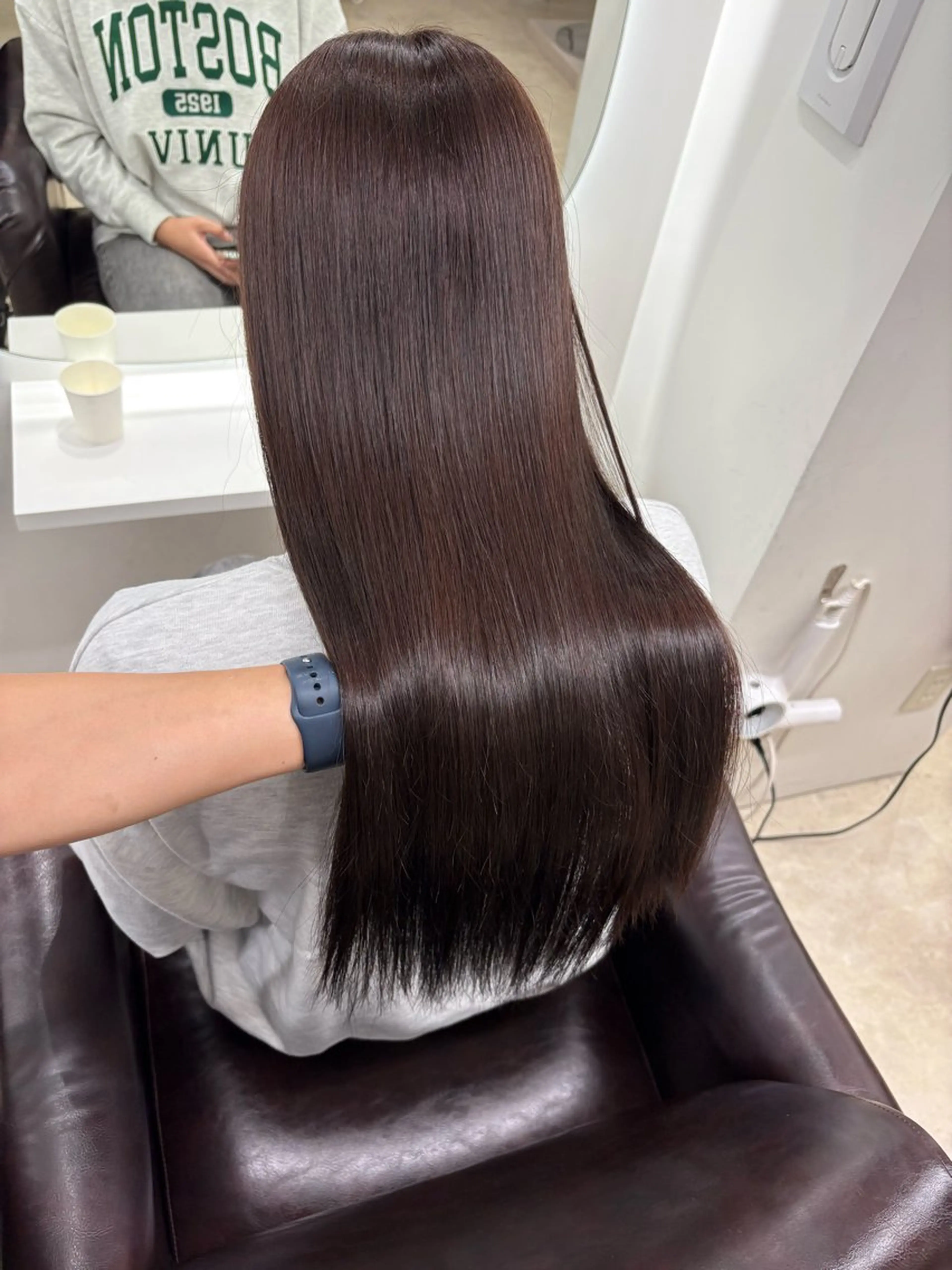 セミロング カラー ヘアカラー 新宿/韓国ヘア/ 髪質改善ストレートのヘアスタイル
