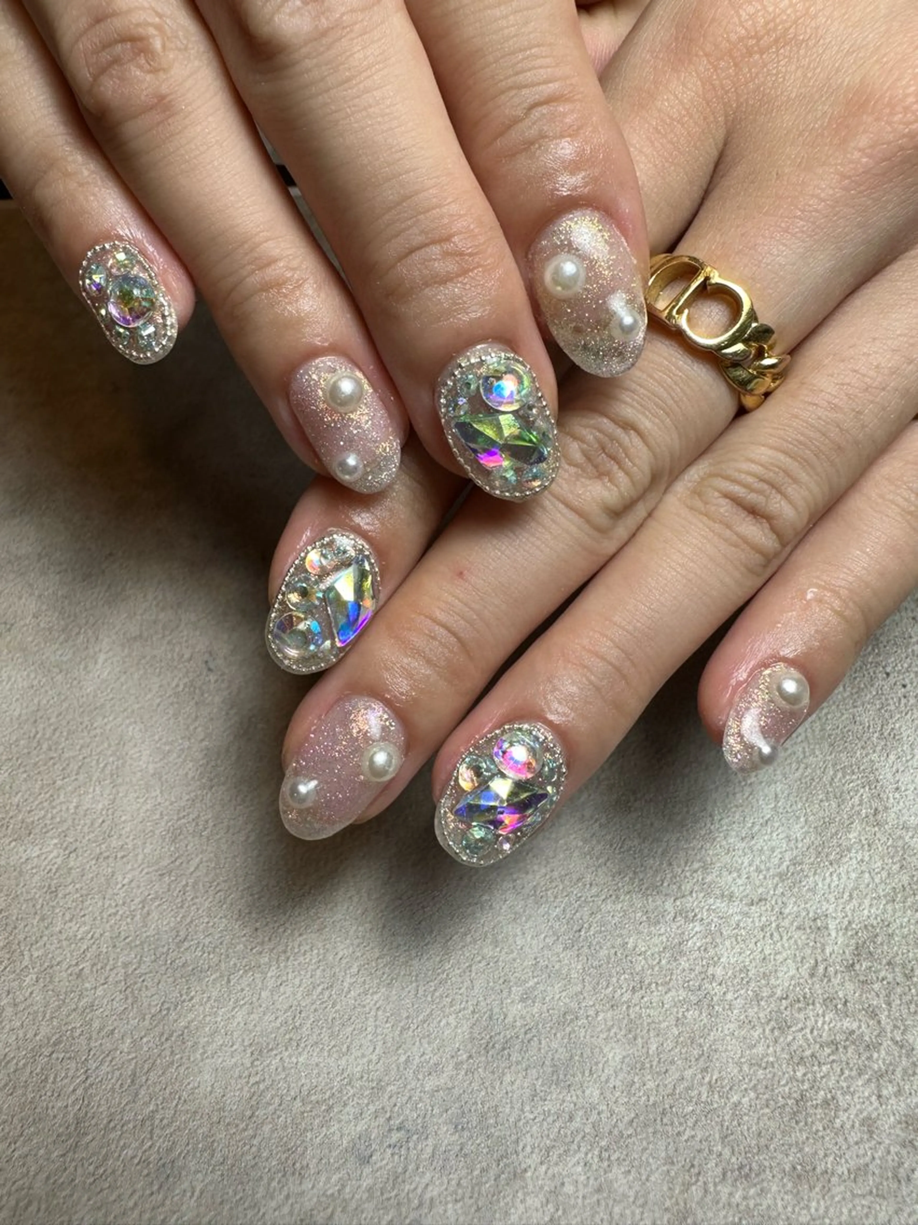 ネイル キラキラネイル nailroom Anmie.のネイルデザイン