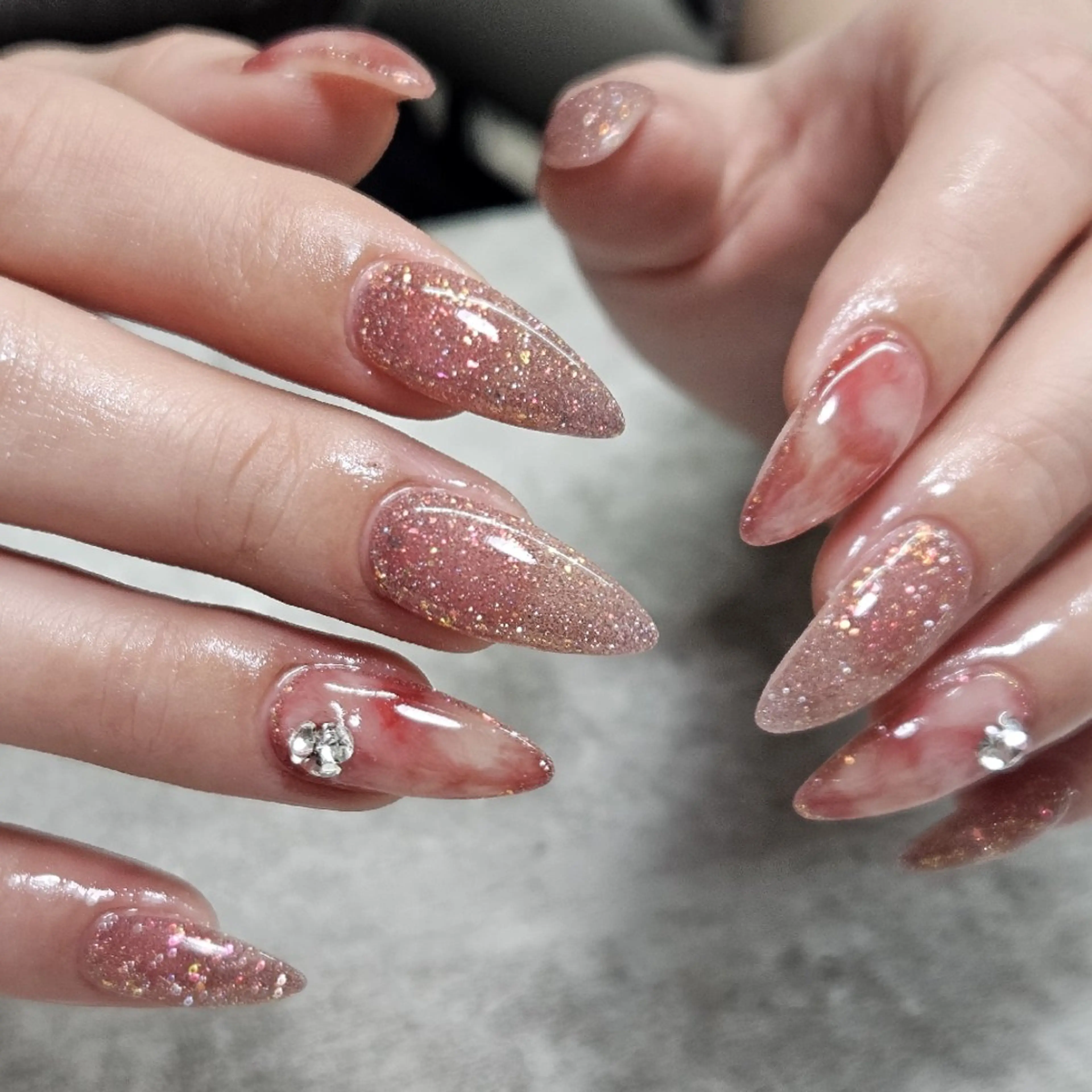 ネイル フラッシュネイル ハンドネイル Lia Nailのネイルデザイン