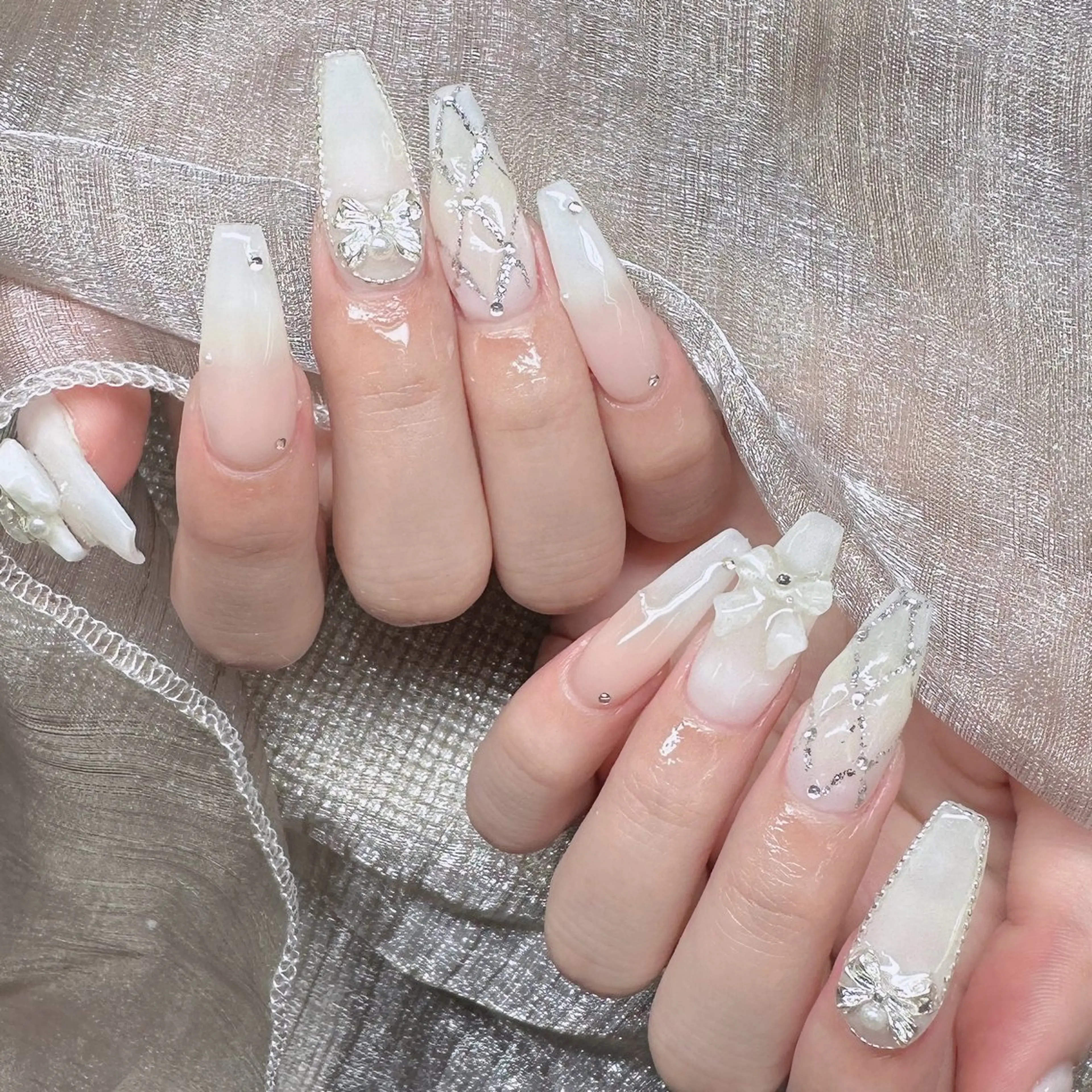 ネイル ロングネイル マグネットネイル リボン 夏ネイル スーパーロングネイル ハンドネイル Hani Nail XUKAのネイルデザイン