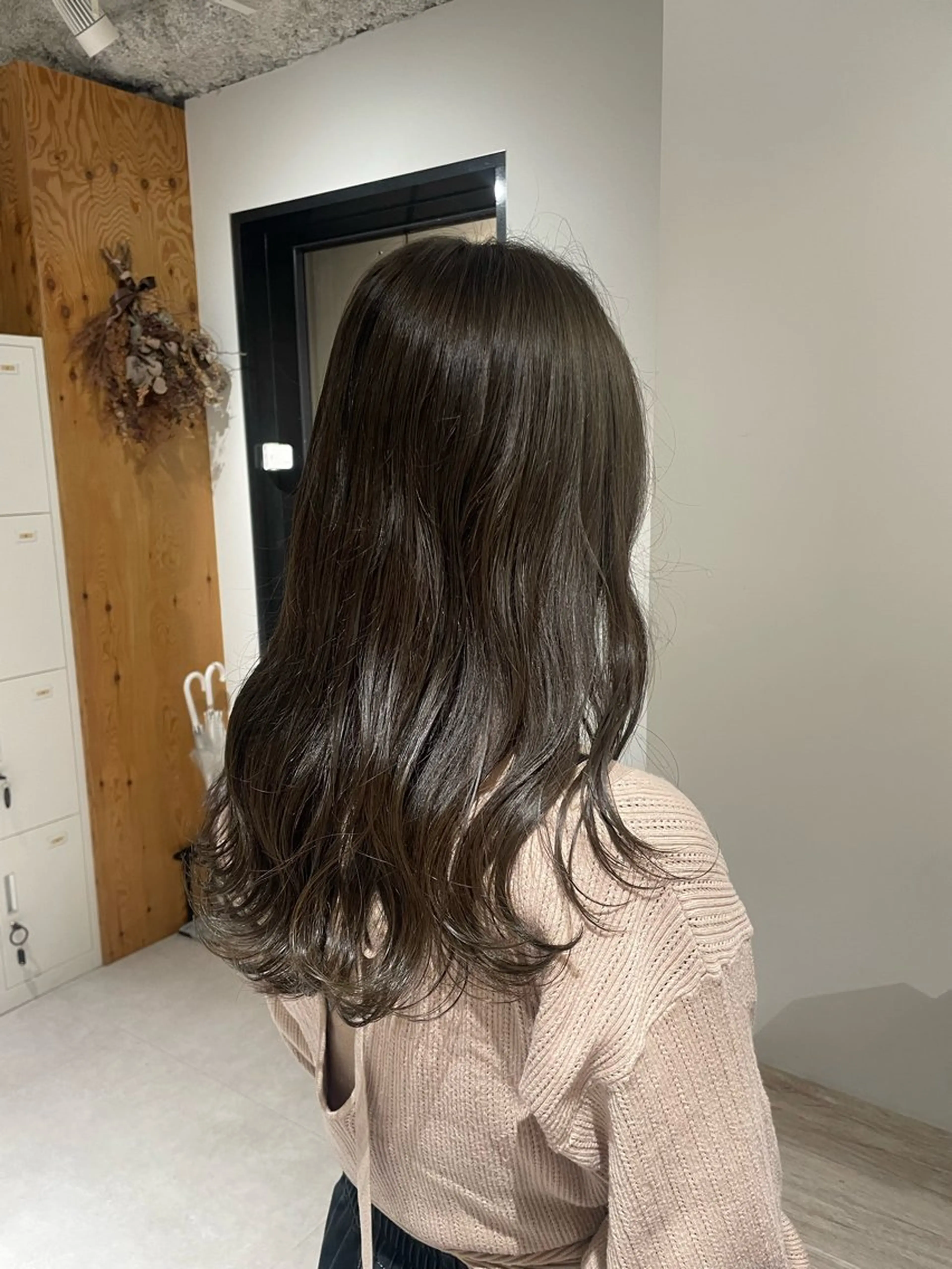 ロング カット トリートメント イヌマル アユ / Fier umedaのヘアスタイル