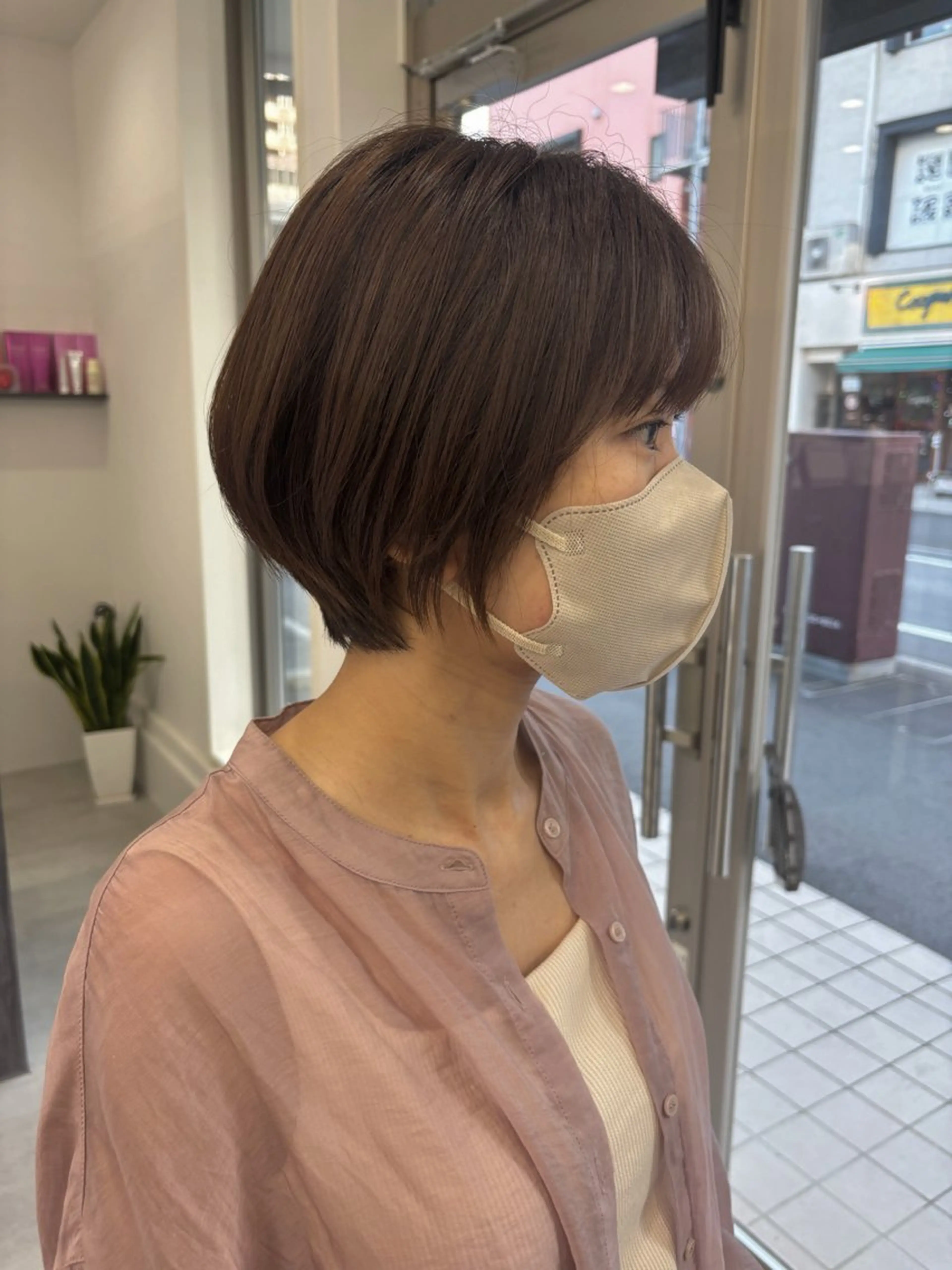 ショート ショートボブ ボブ ショートヘア カット ヘアカラー トリートメント 新村 華奈絵のヘアスタイル
