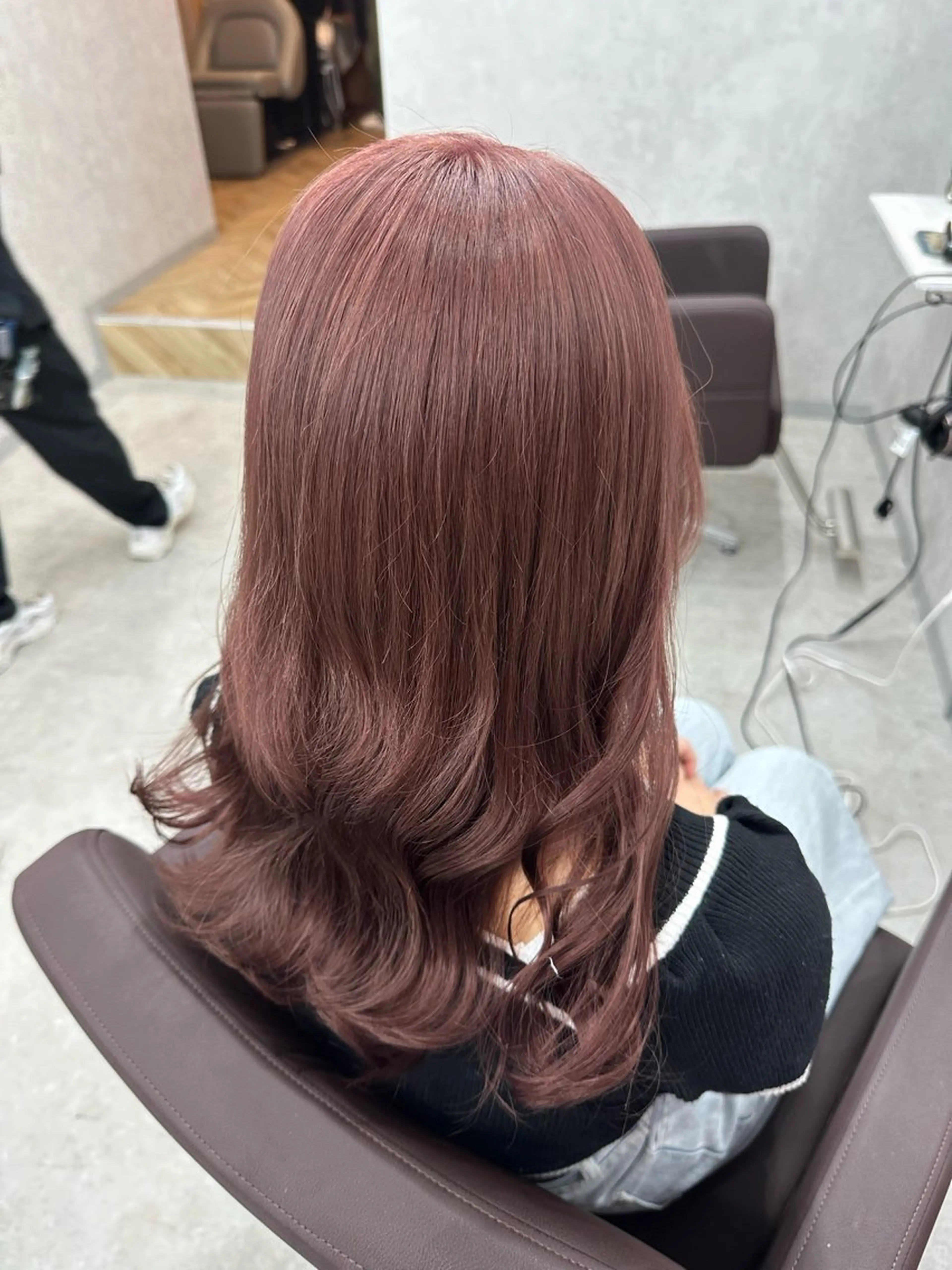 ロング カラー ベージュカラー ブリーチ ピンクカラー ピンクベージュ un eye/hai r🎀🪞山﨑愛菜のマツエク・マツパデザイン