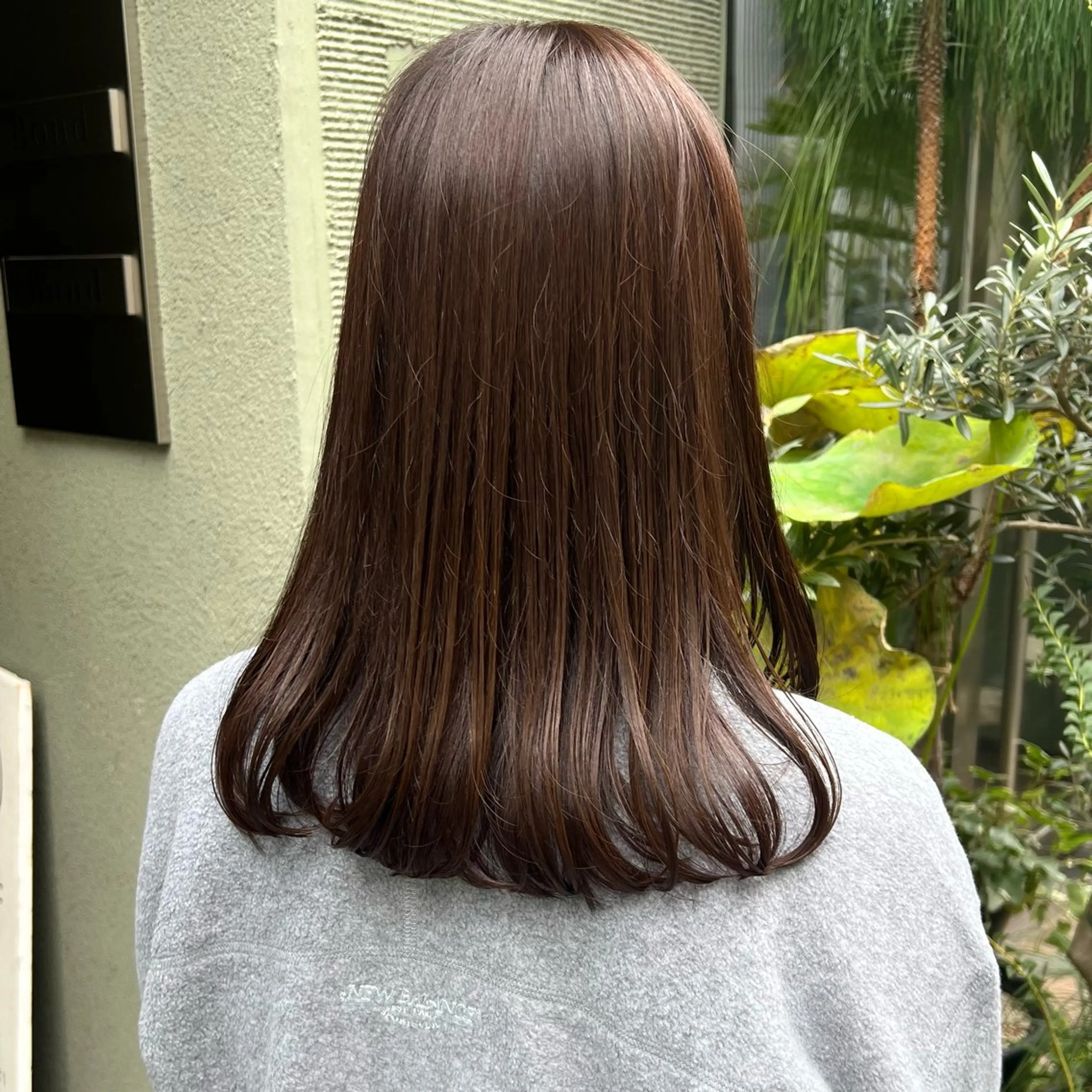 セミロング カラー ヘアカラー KIHO ｜Bond 三軒茶屋のヘアスタイル