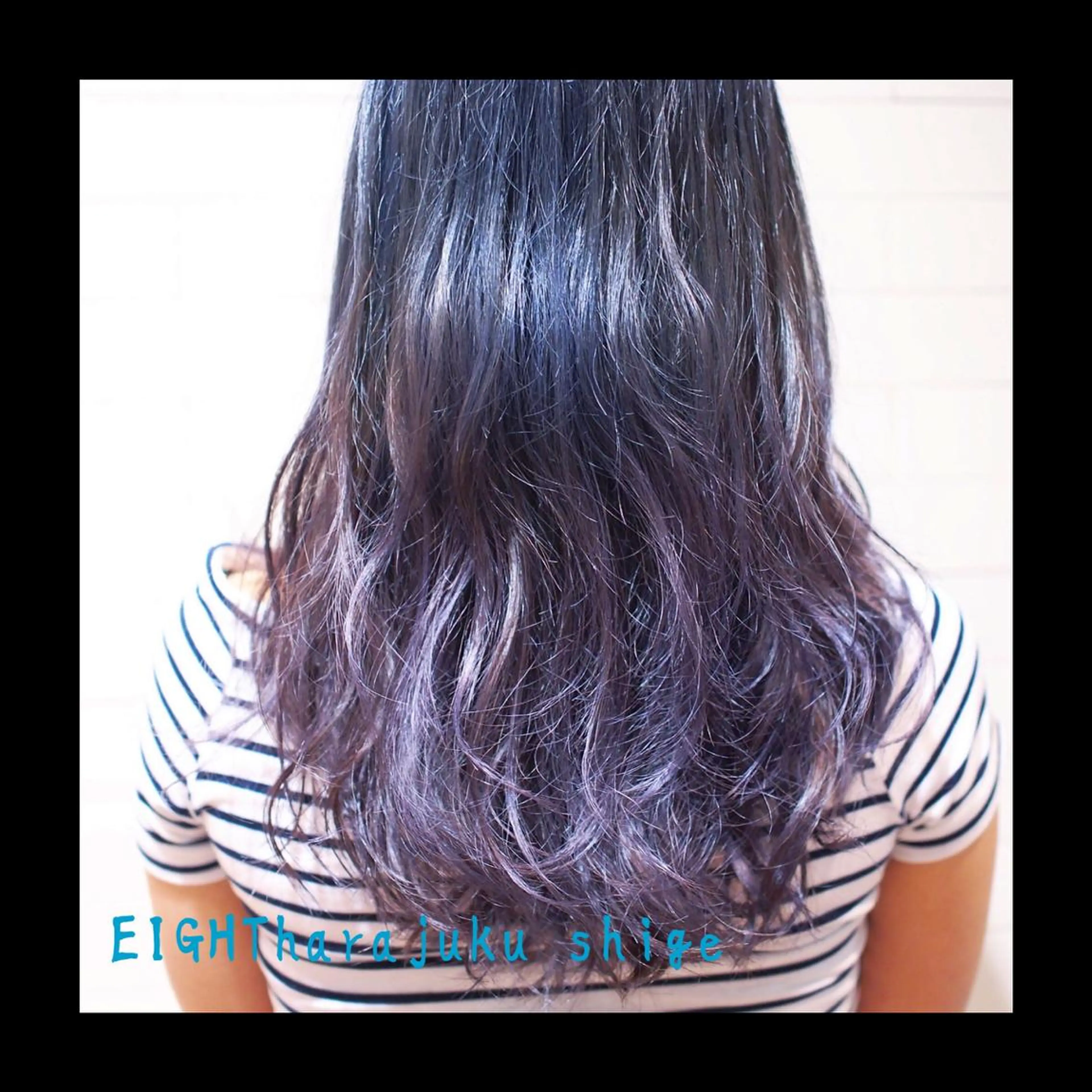 セミロング カラー グラデーションカラー ネイビーカラー 及川シゲル 髪質改善講師のヘアスタイル