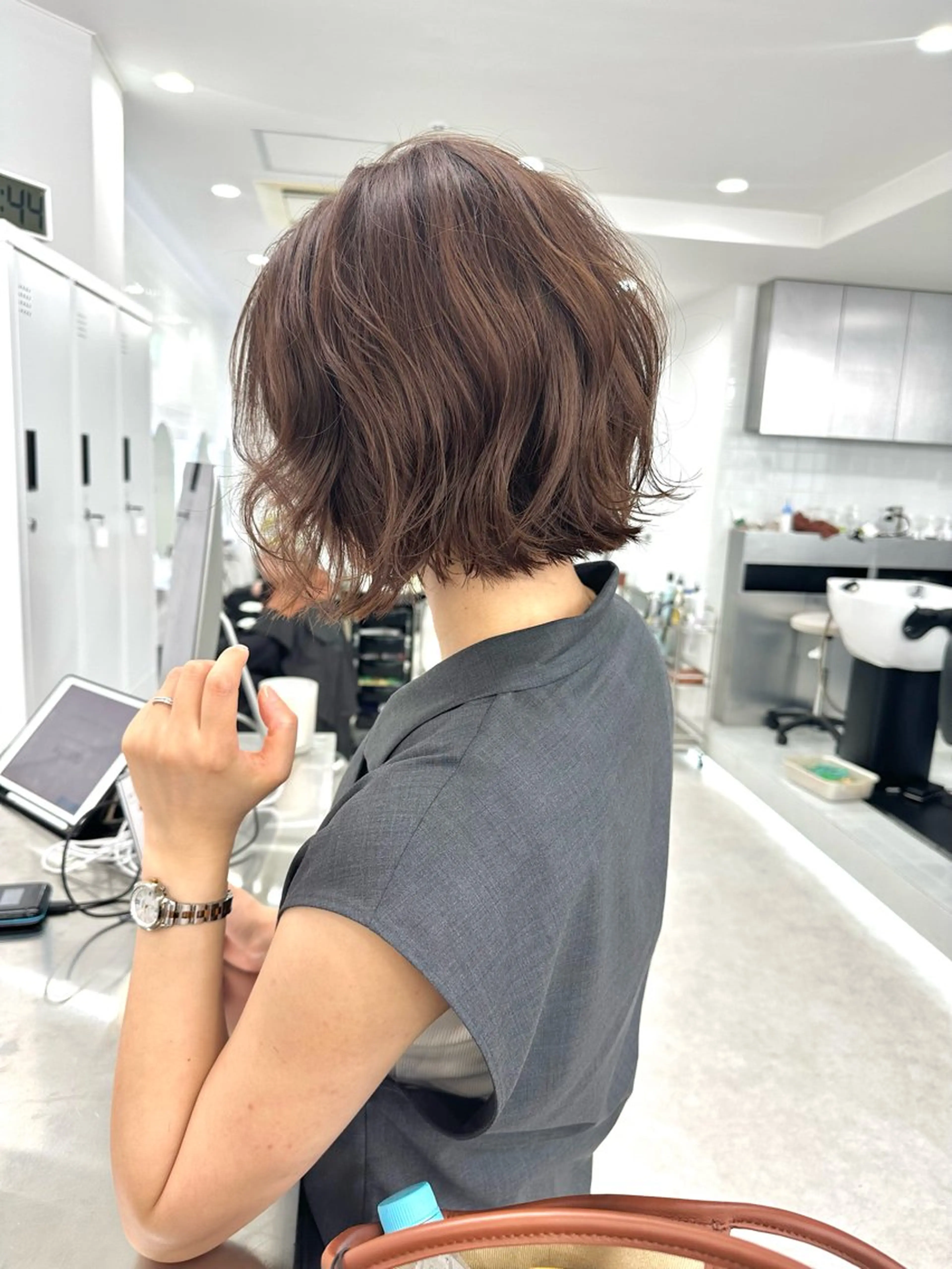 ショート パーマ ボブ ニュアンスパーマ サトウ ケンシンのヘアスタイル