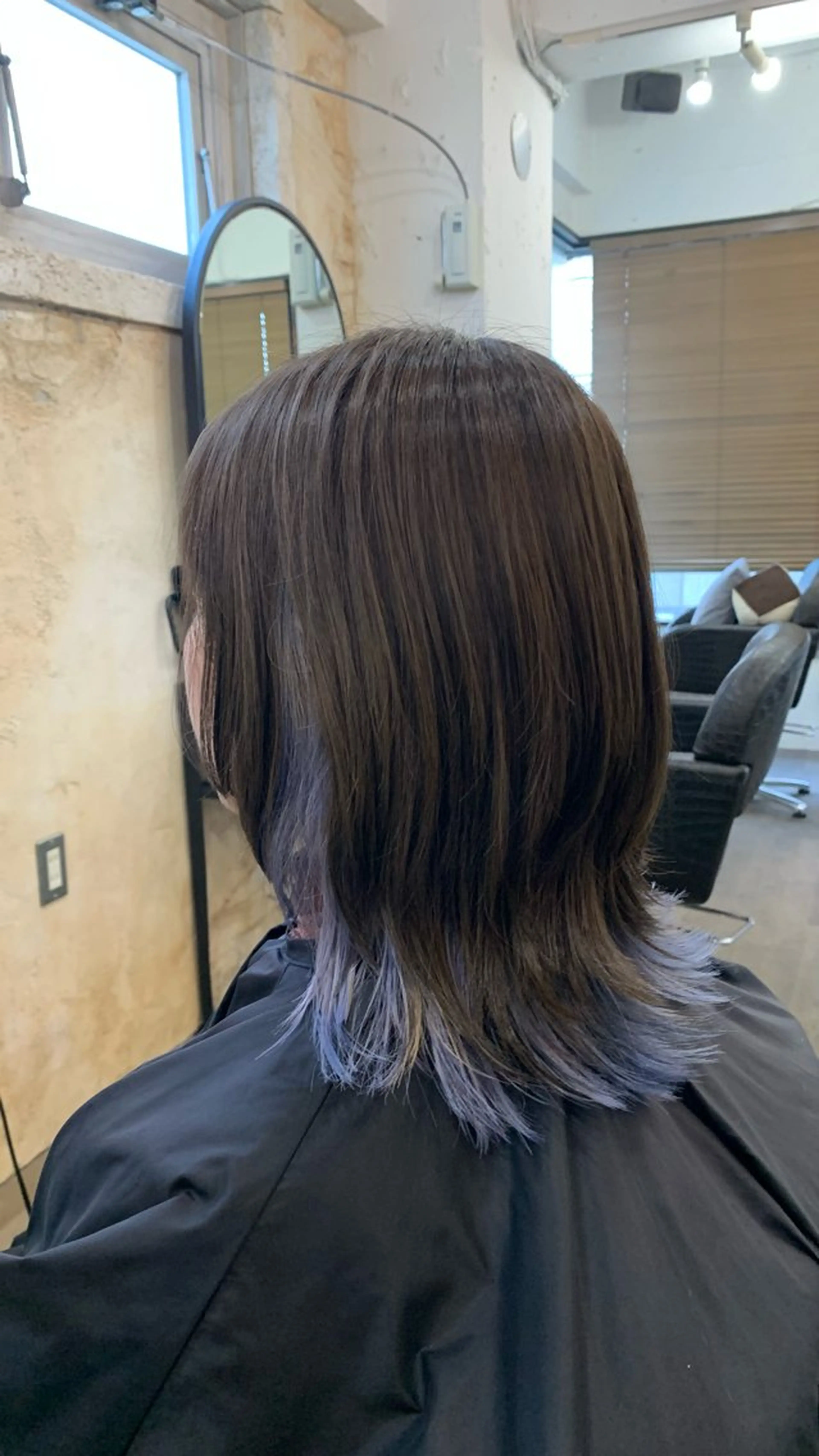 ミディアム カラー チバ ヒロトのヘアスタイル