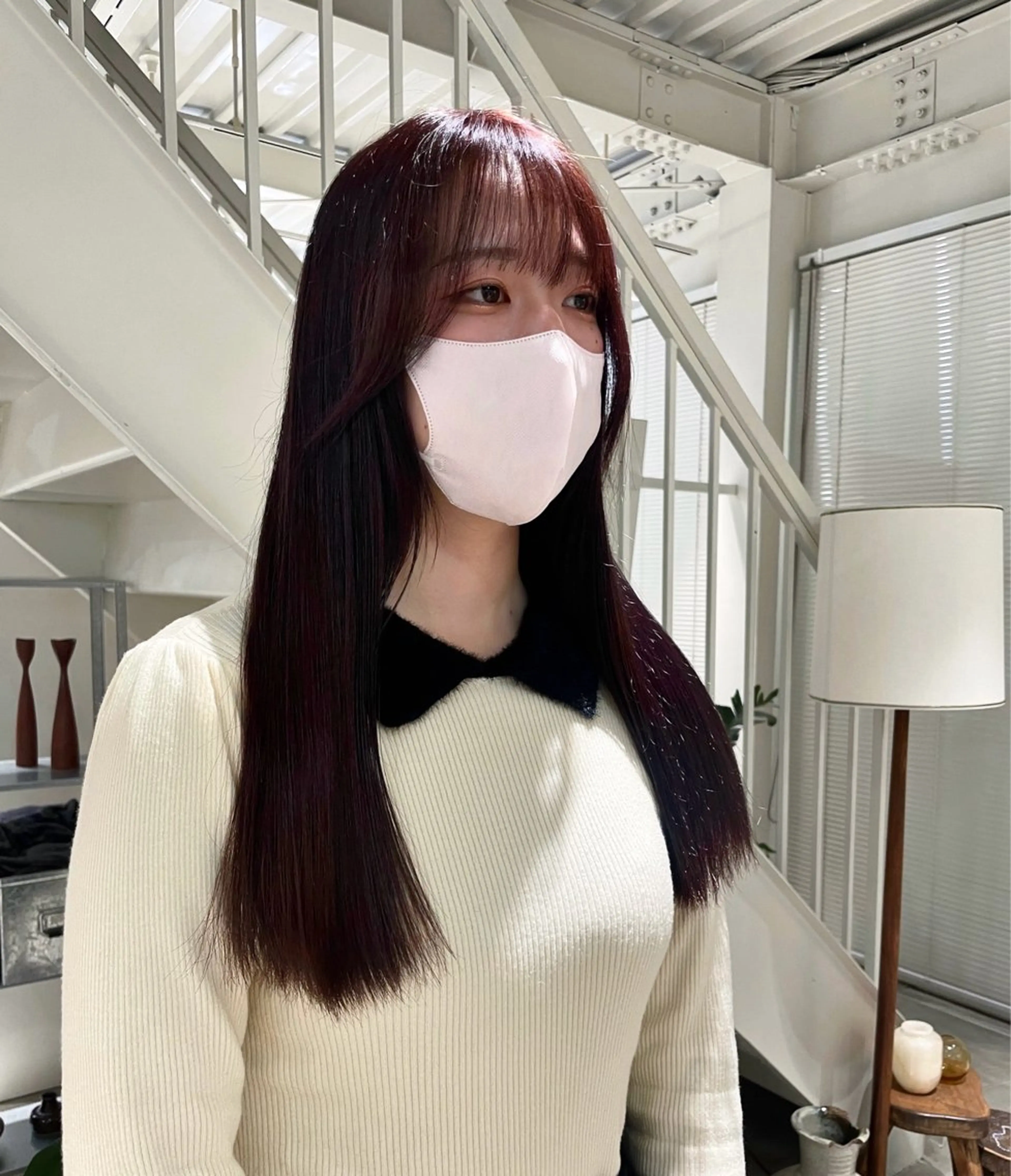 ロング カラー ヘアカラー 林 千聖のヘアスタイル