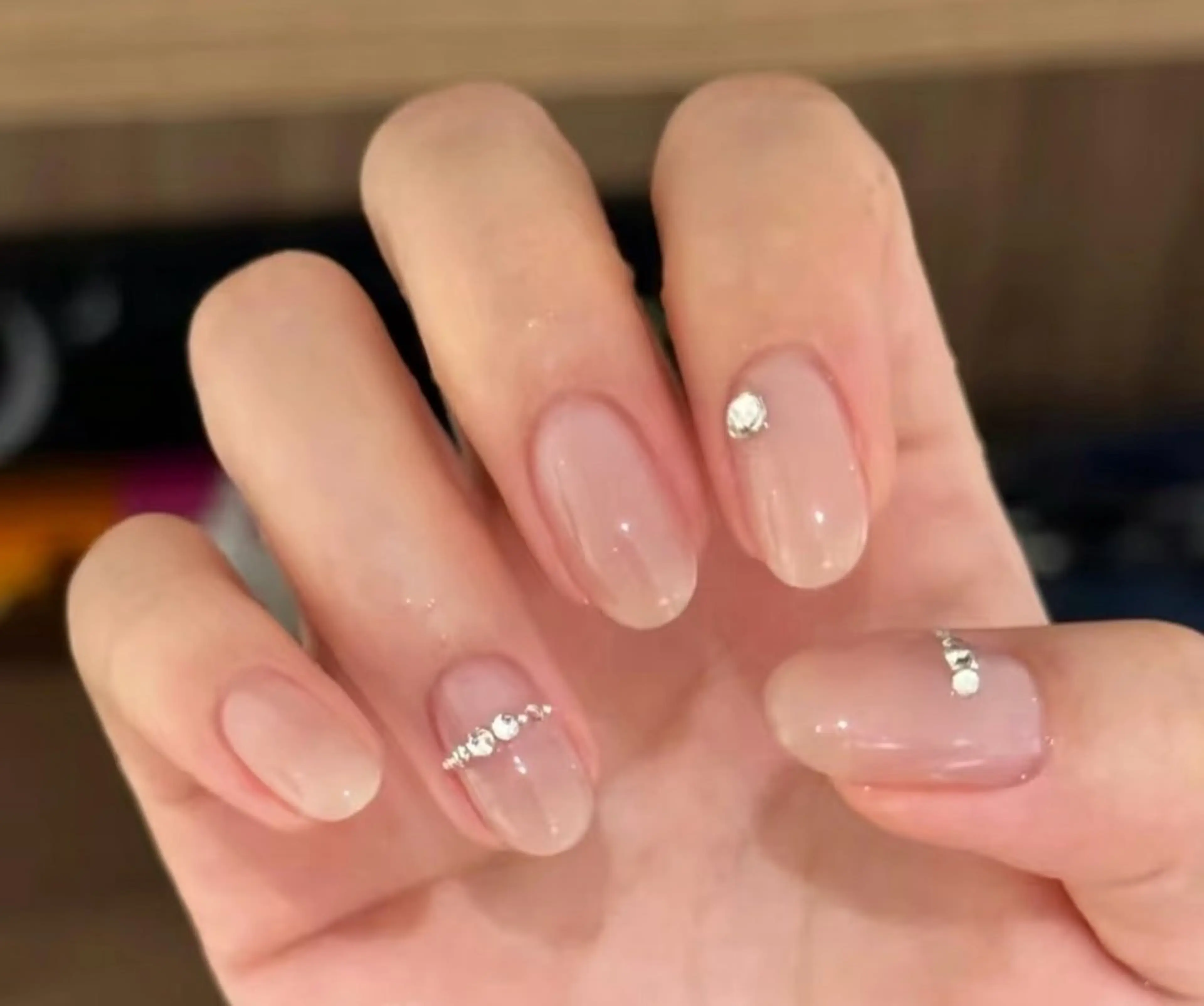 ネイル 高木 維麗絲のネイルデザイン