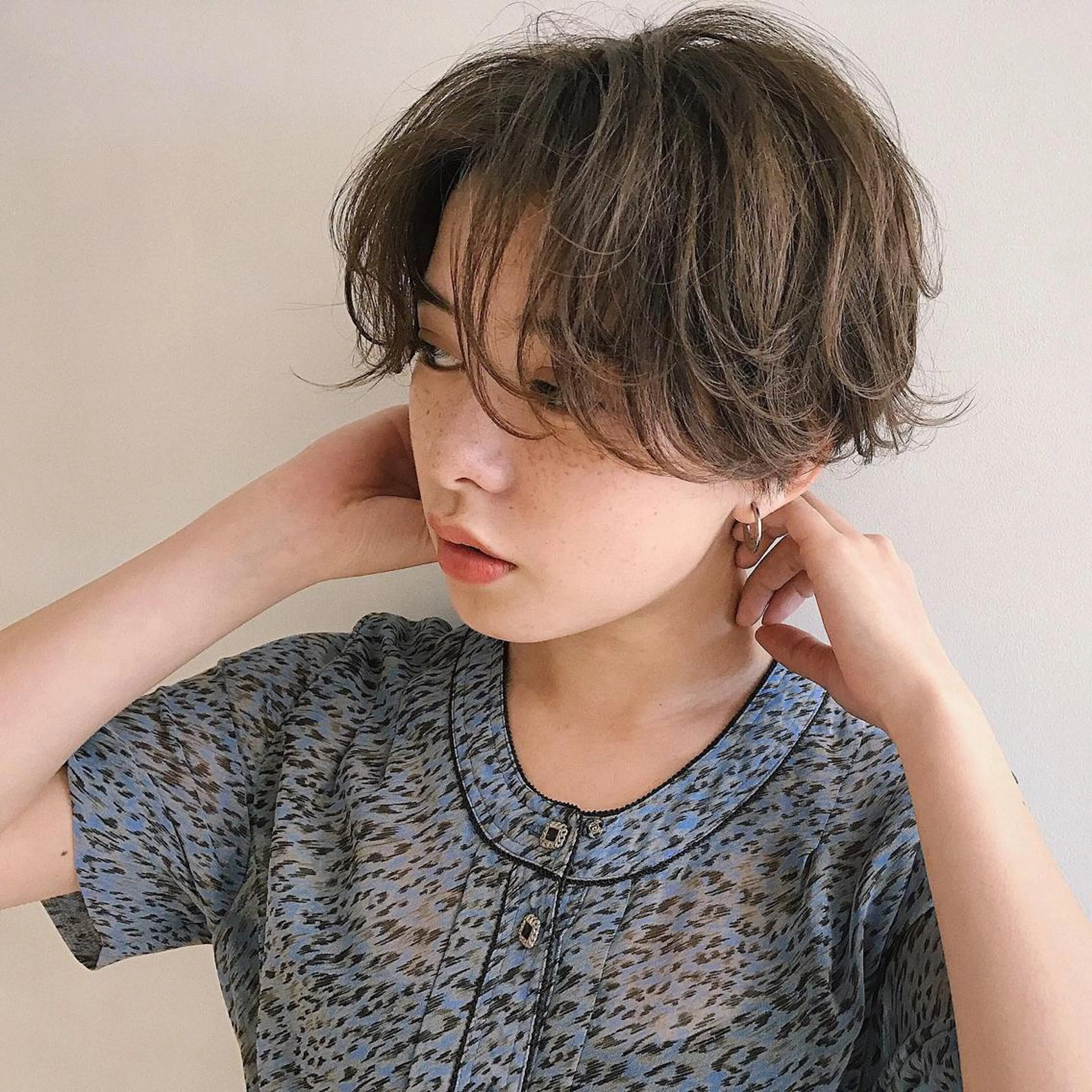 ショート カラー パーマ ヘアアレンジ ハンサムショート ショートヘア 小顔カット カット ヘアセット GOTODAY SHAiRE   SALON　青山所属・松田 亮葉のヘアスタイル