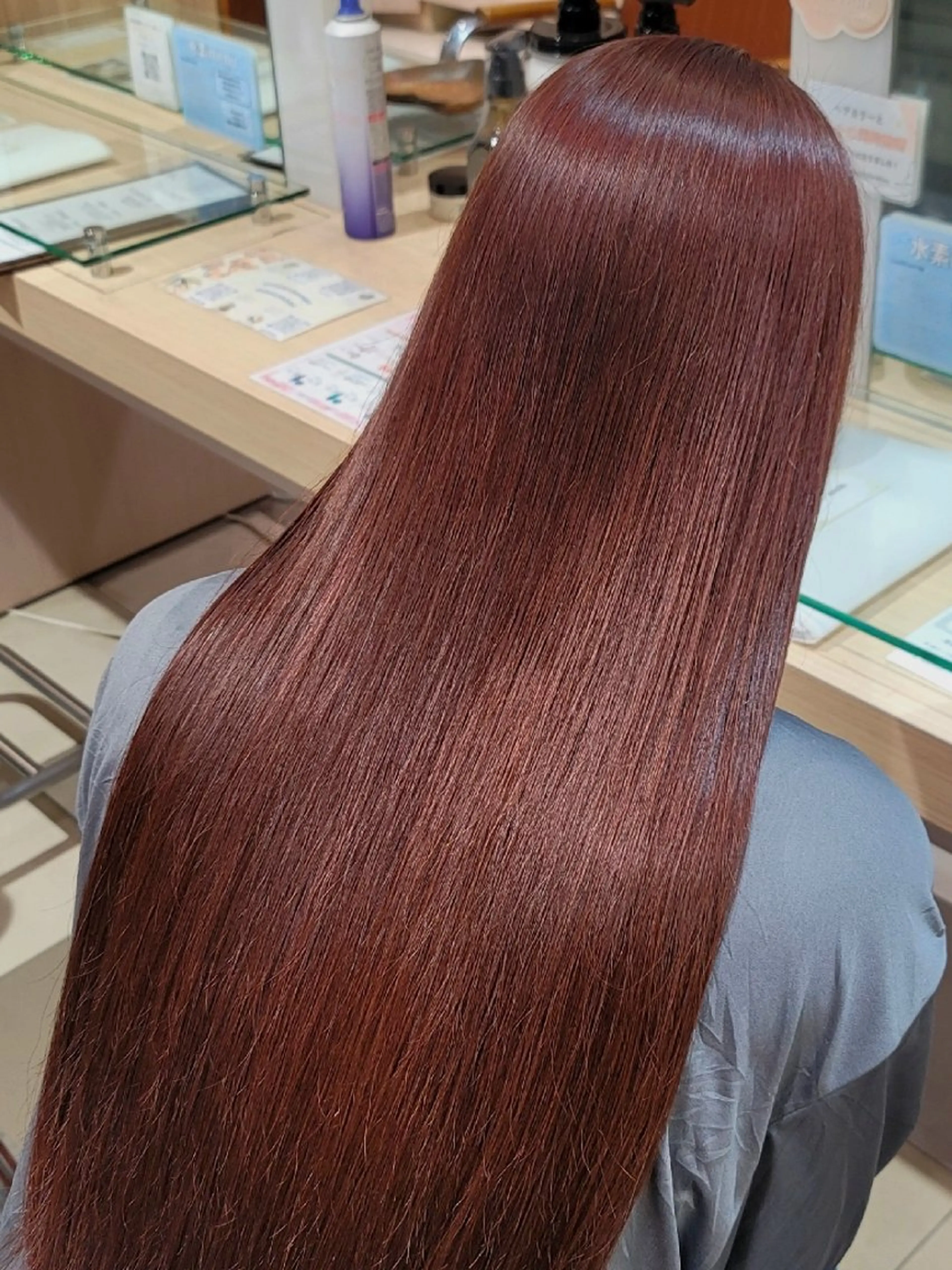 ロング ハイトーン/デザイン カラー/COCOKAのヘアスタイル