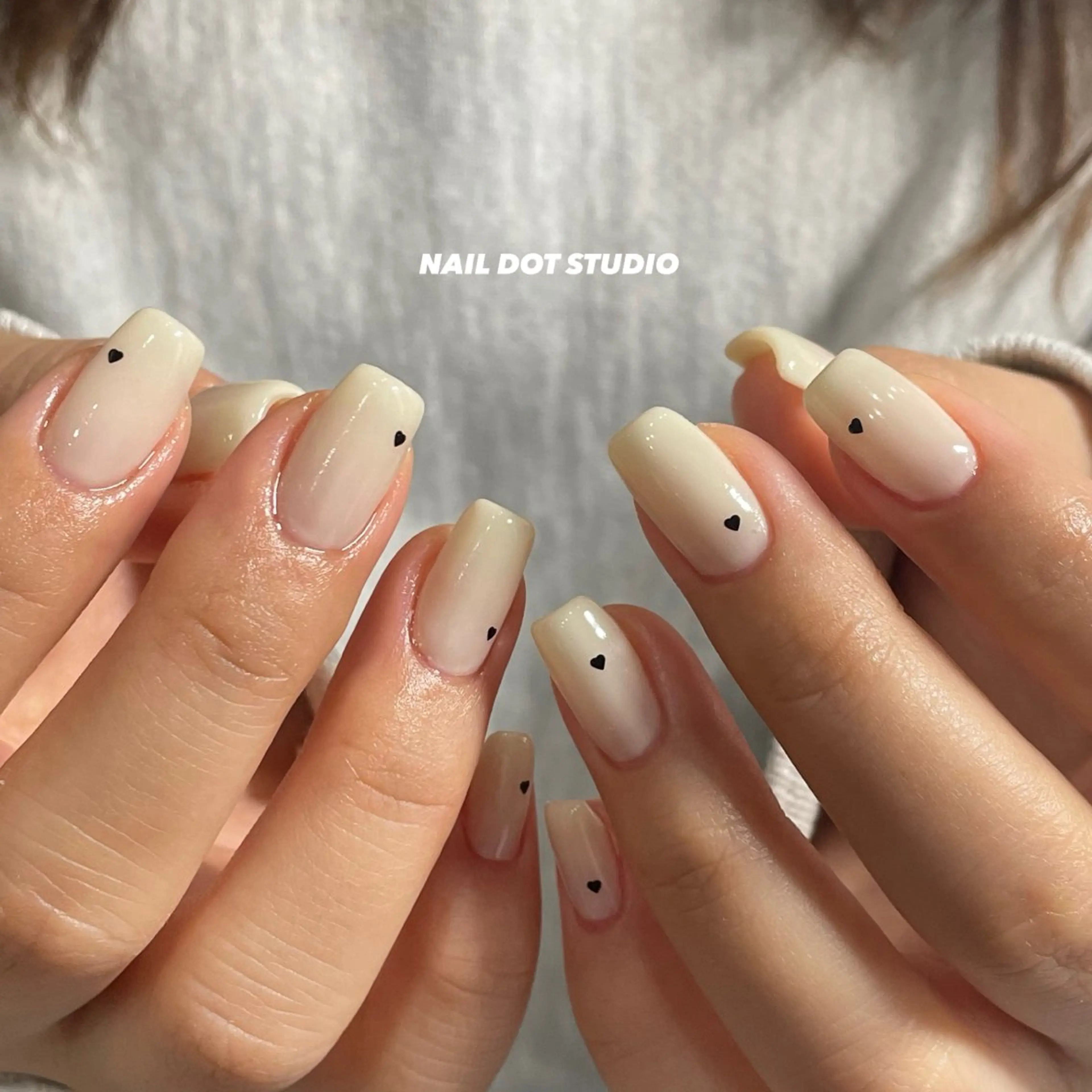 ネイル ハンドネイル NAIL DOT STUDIO aiのネイルデザイン