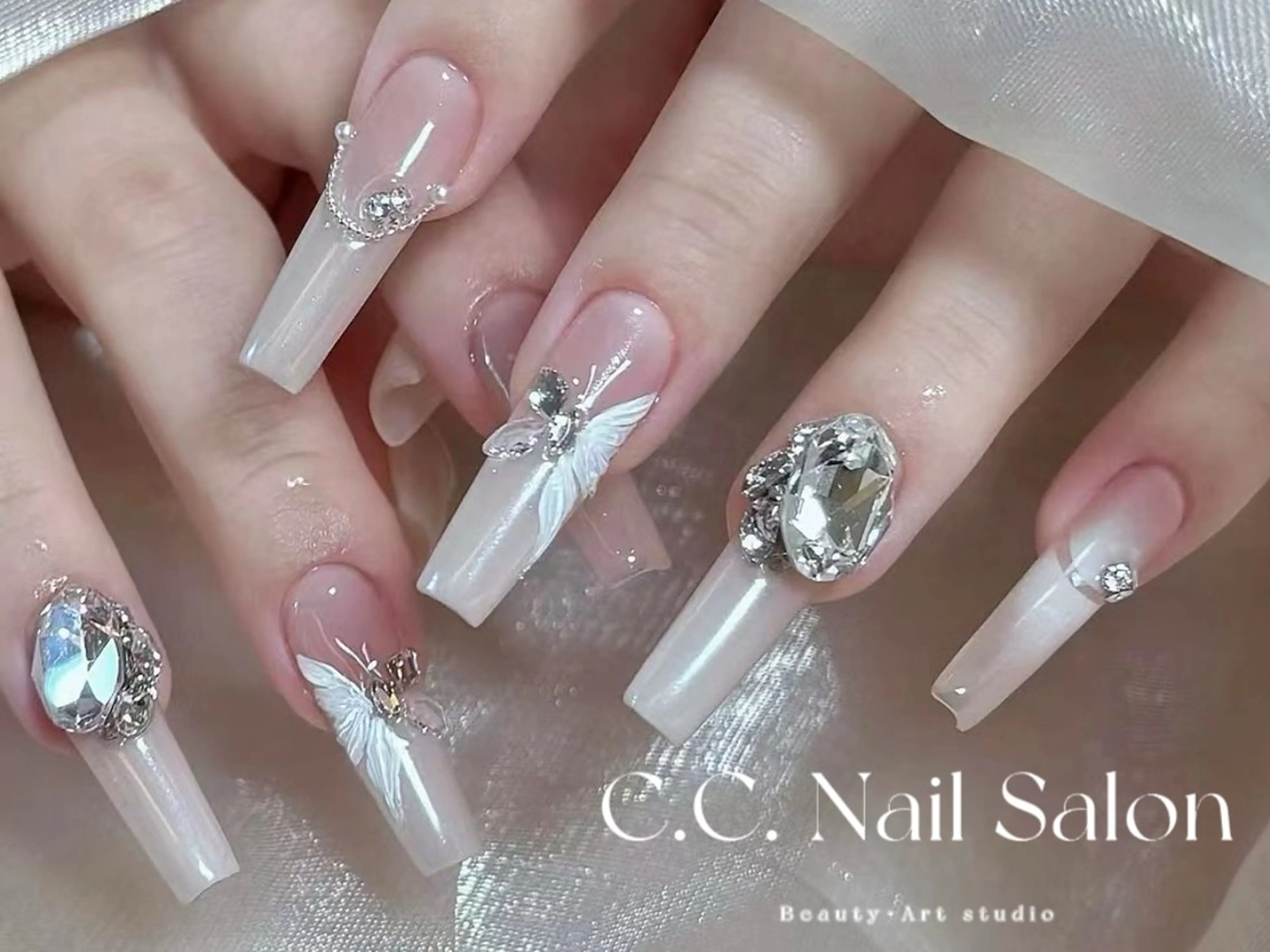 ネイル ハンドネイル C.C.Nail Salon所属・✨C.C. Nail 🎀池袋のネイルデザイン