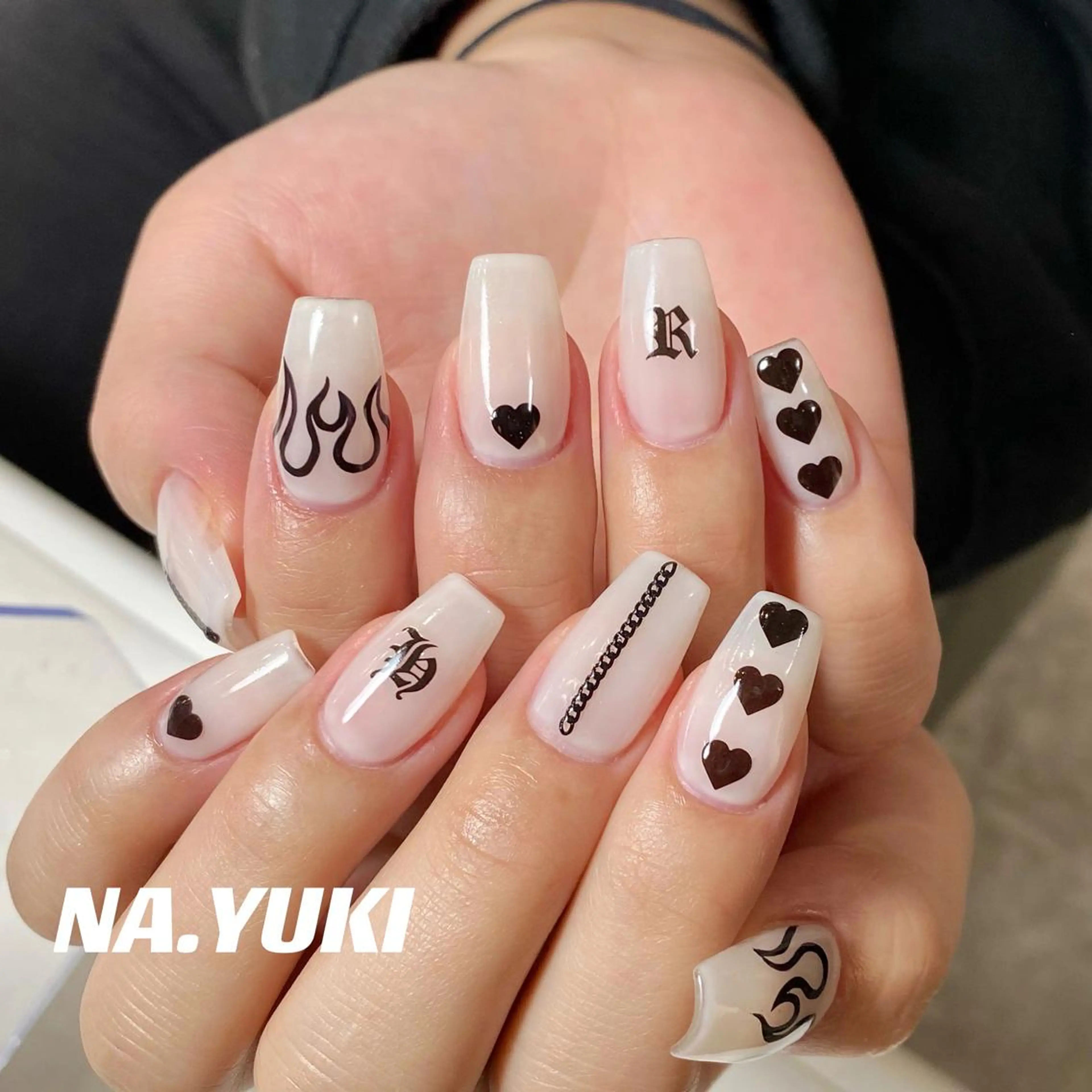 ネイル ハンドネイル ハンドケア ナユキNA.YUKI 池袋店のネイルデザイン