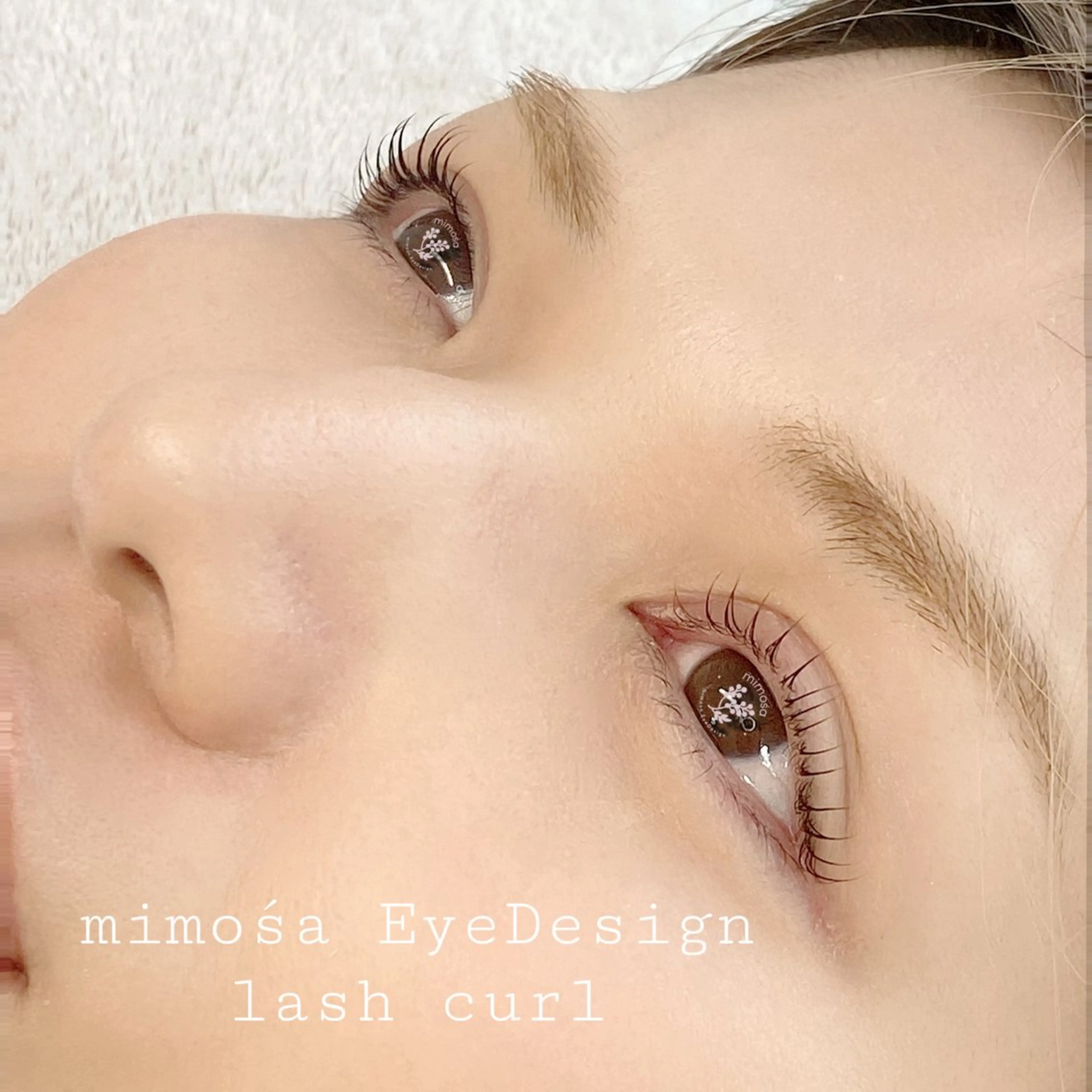 マツエク・マツパ mimośa. EyeDesignの眉毛・アイブロウイメージ