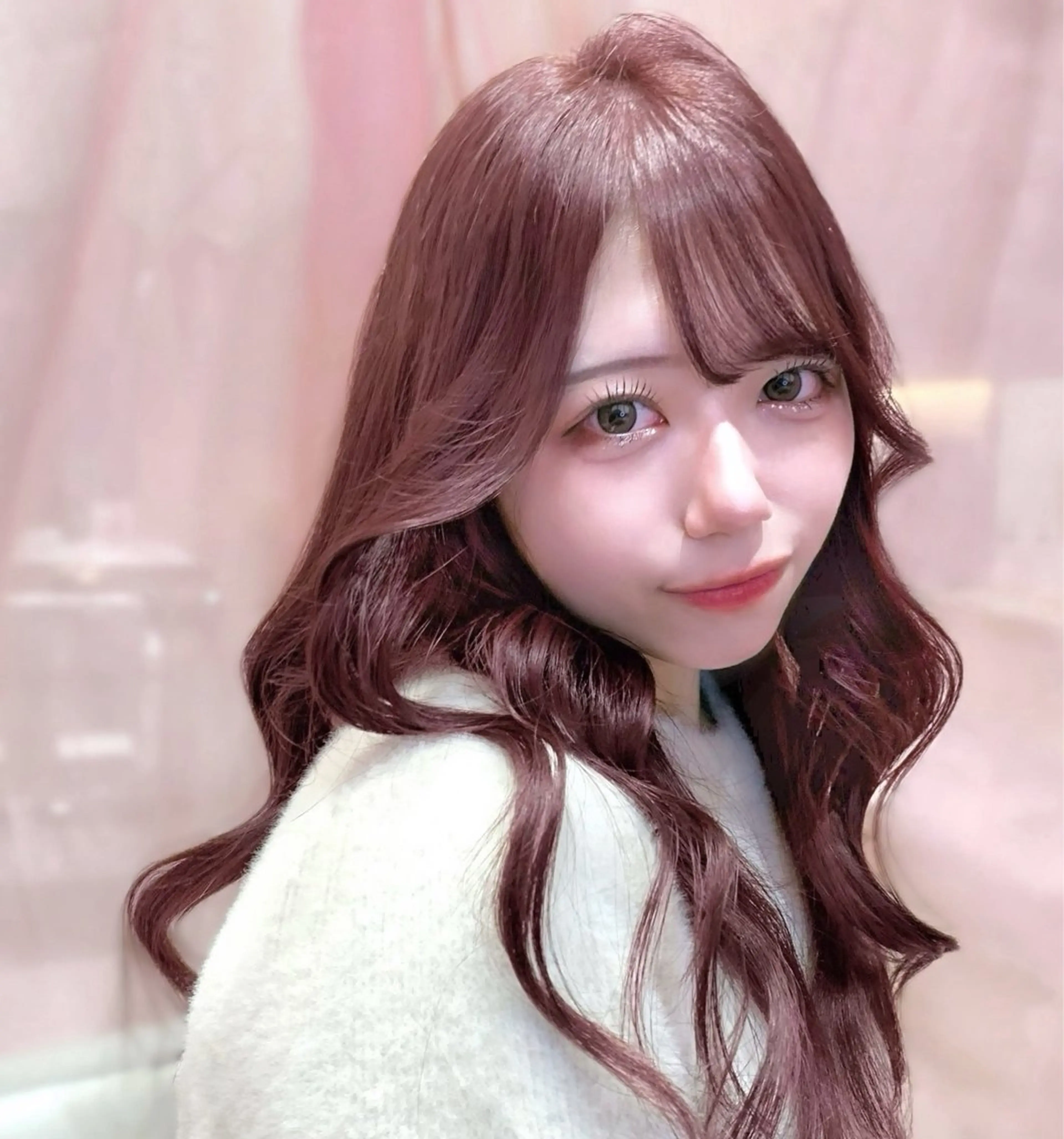 ミディアム カラー カット ヘアカラー トリートメント ヘッドスパ ヘアセット 韓国ヘア/レイヤー/ 巻き髪/りょーとのヘアスタイル