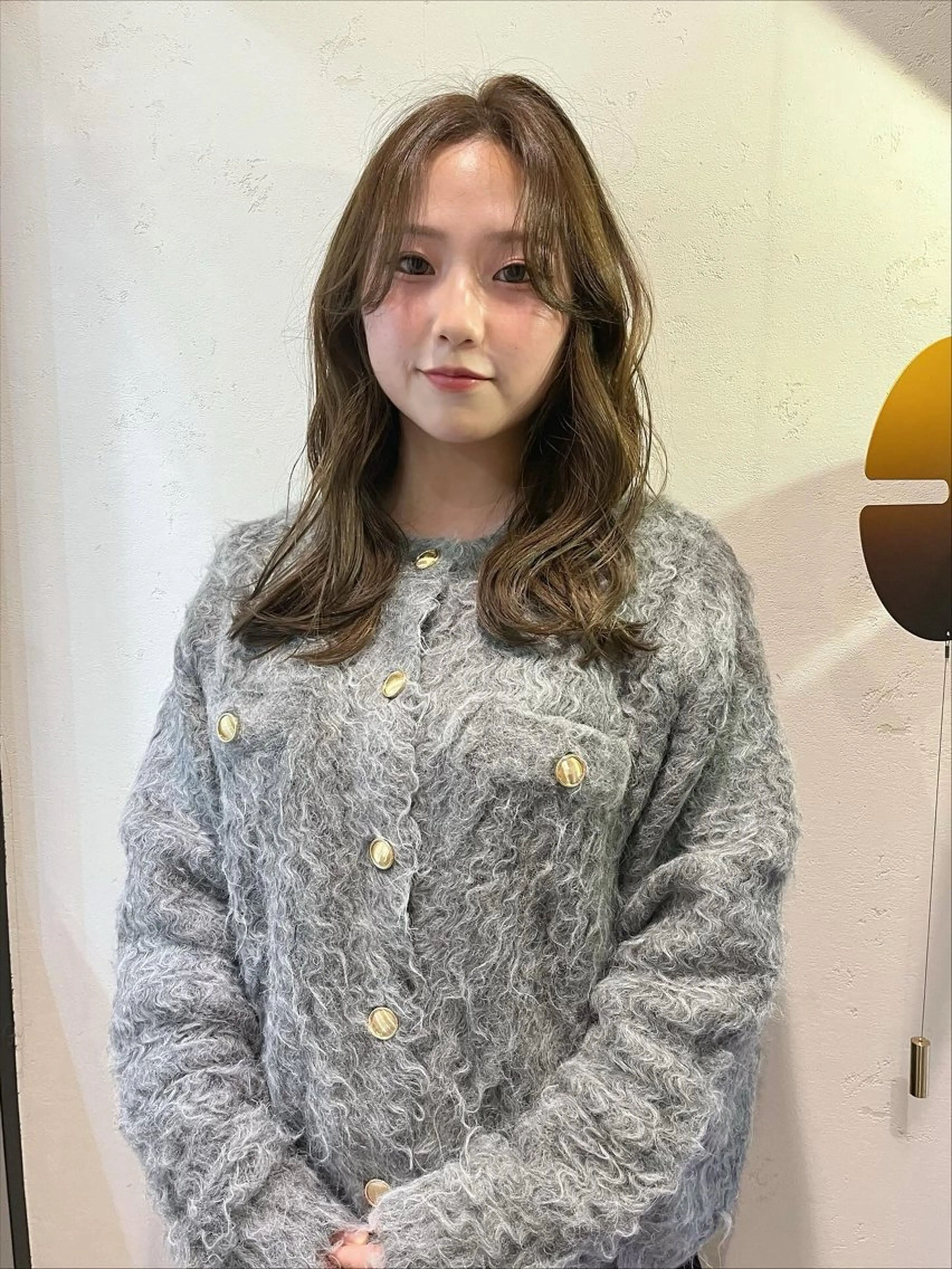 カラー ベージュカラー ブリーチ 透明感カラー ブリーチなしカラー オリーブベージュ ヘアカラー the path アミのヘアスタイル