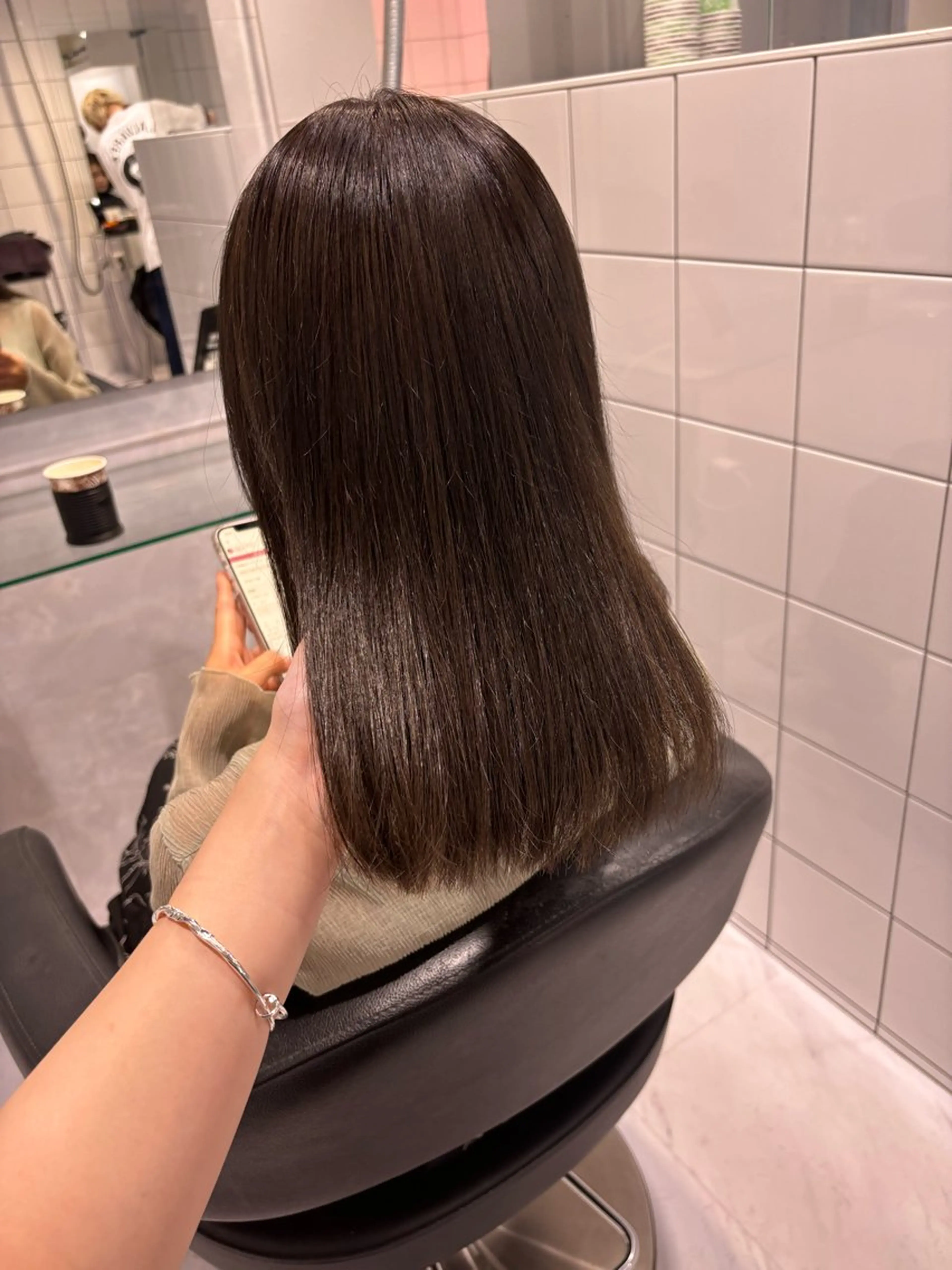ミディアム カラー 表参道♡暗髪^ྀི 艶カラー♡アユミのヘアスタイル