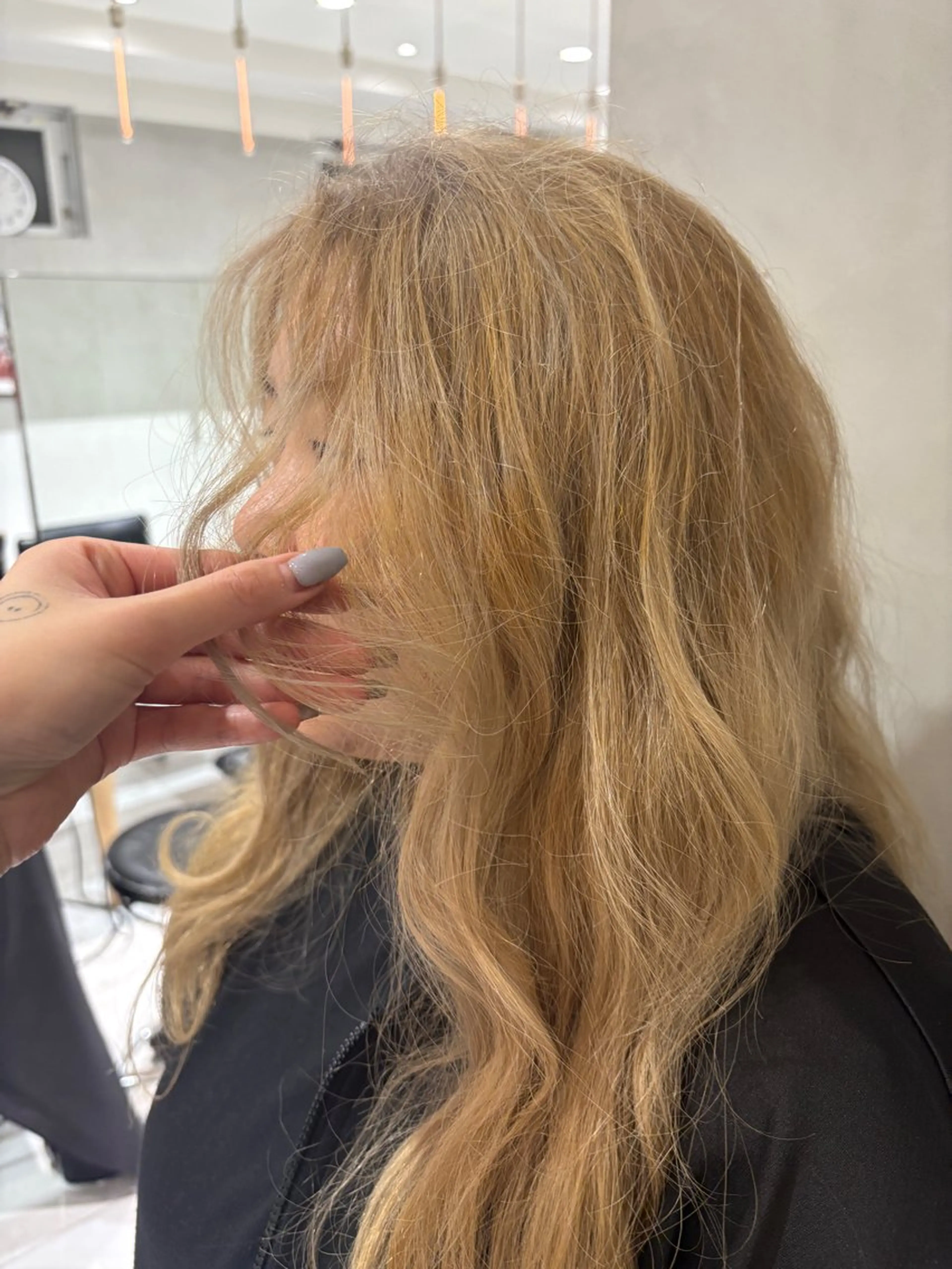 ロング ⠀アヤラ ⛓️似合わせカットのヘアスタイル