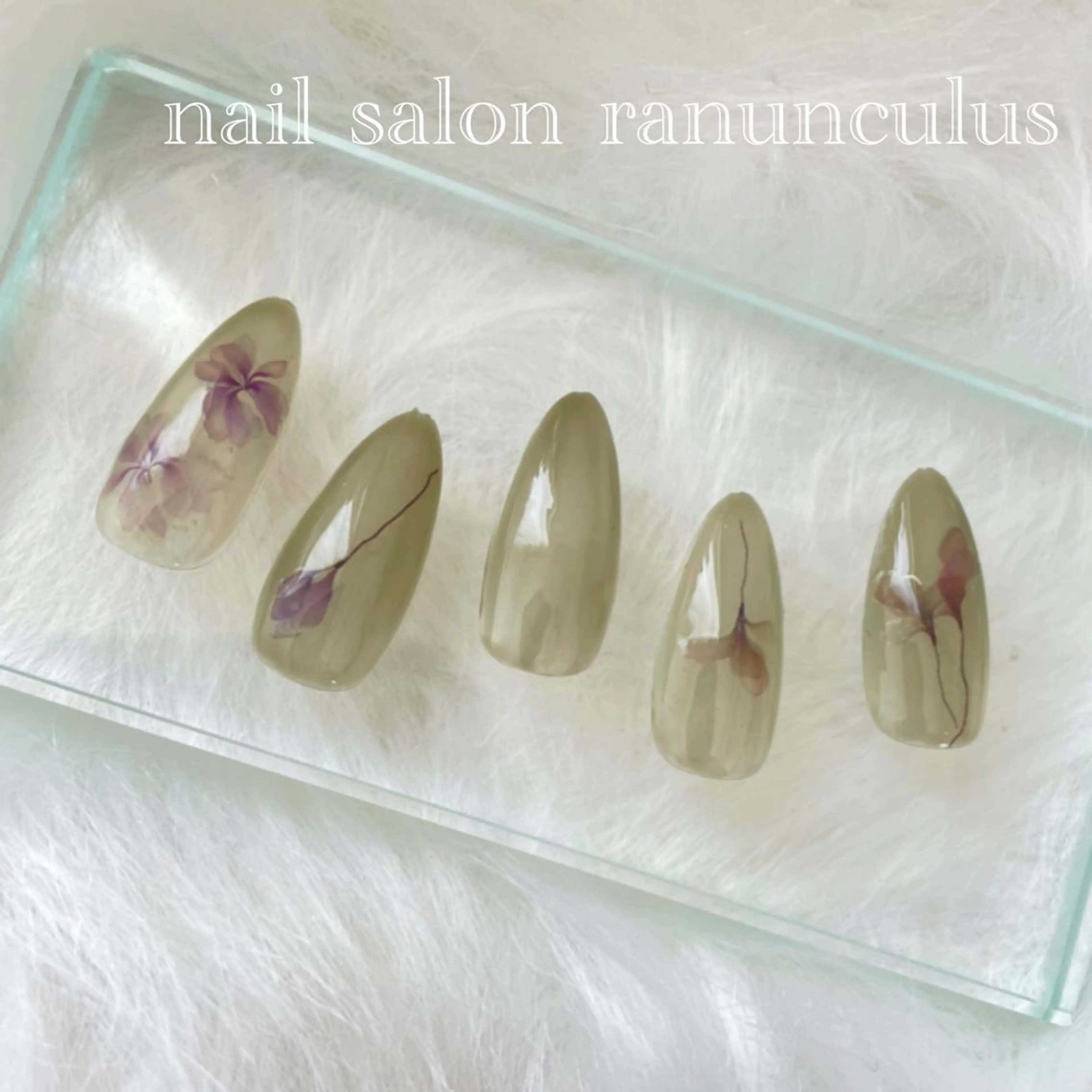 ネイル ハンドネイル nailsalon ranunculusのネイルデザイン