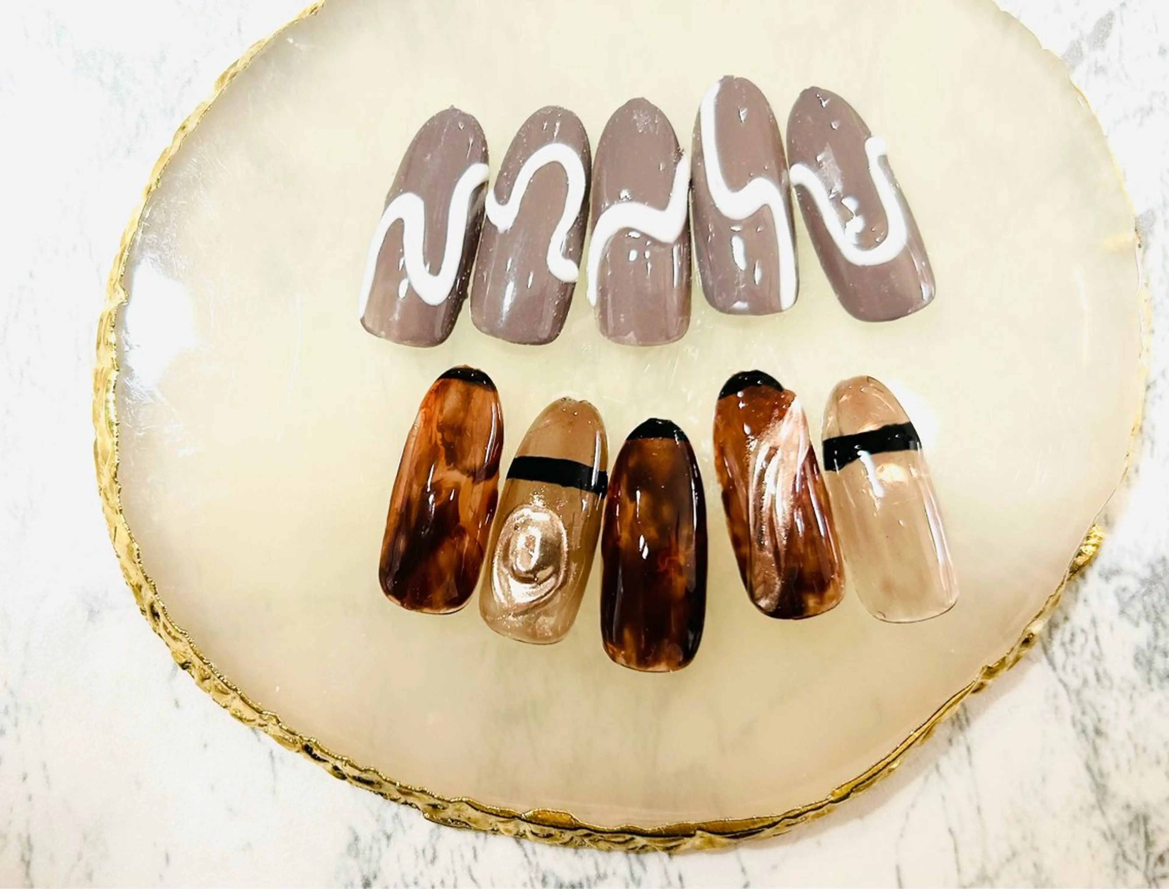 ネイル フラッシュネイル フットネイル フレンチネイル ラメ(グリッター) ラメグラデーション Ｈ3（エイチスリー）所属・H3 hitoのネイルデザイン