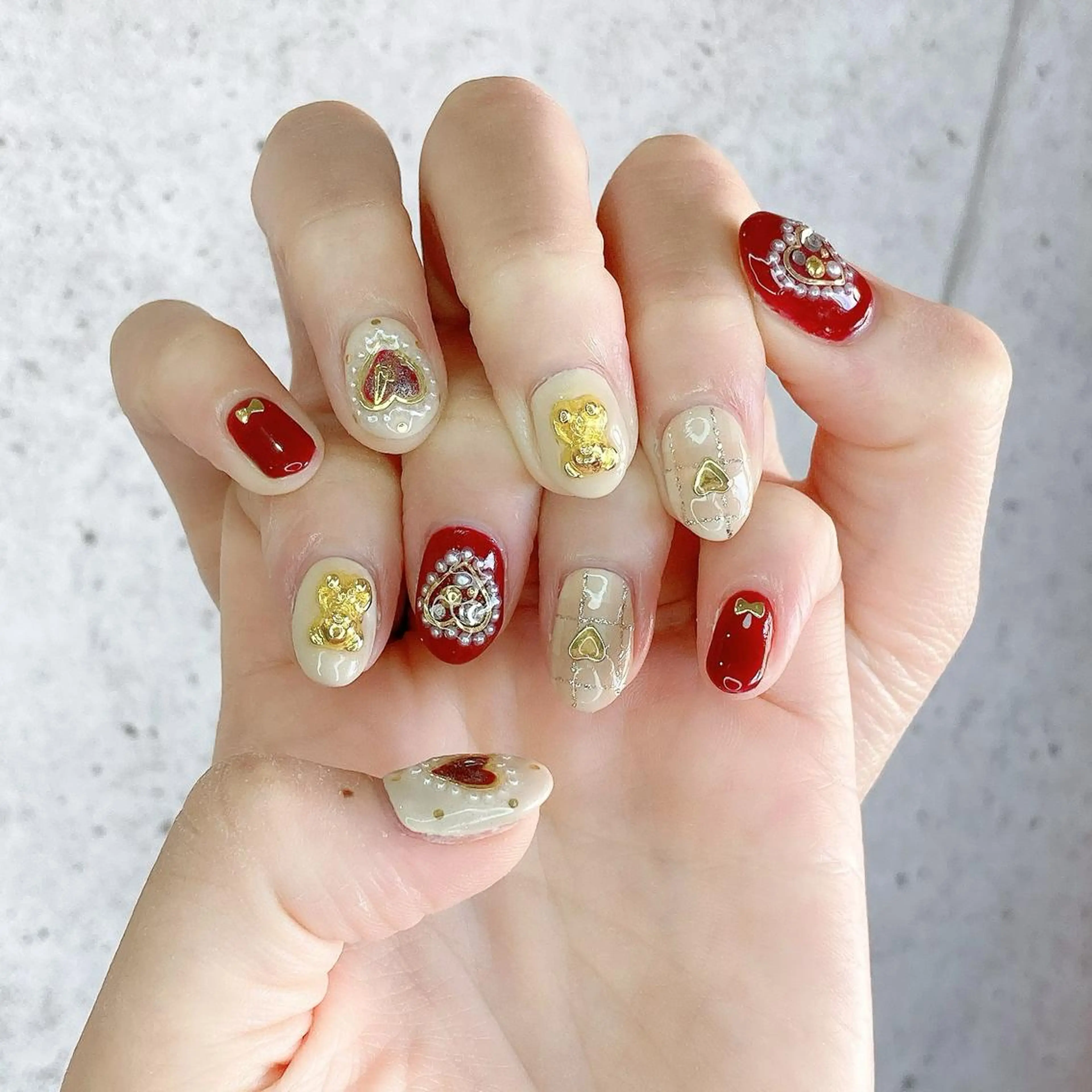ネイル ボルドー ジェルネイル ハート キラキラネイル マグネットネイル ハンドネイル Nail Kのネイルデザイン