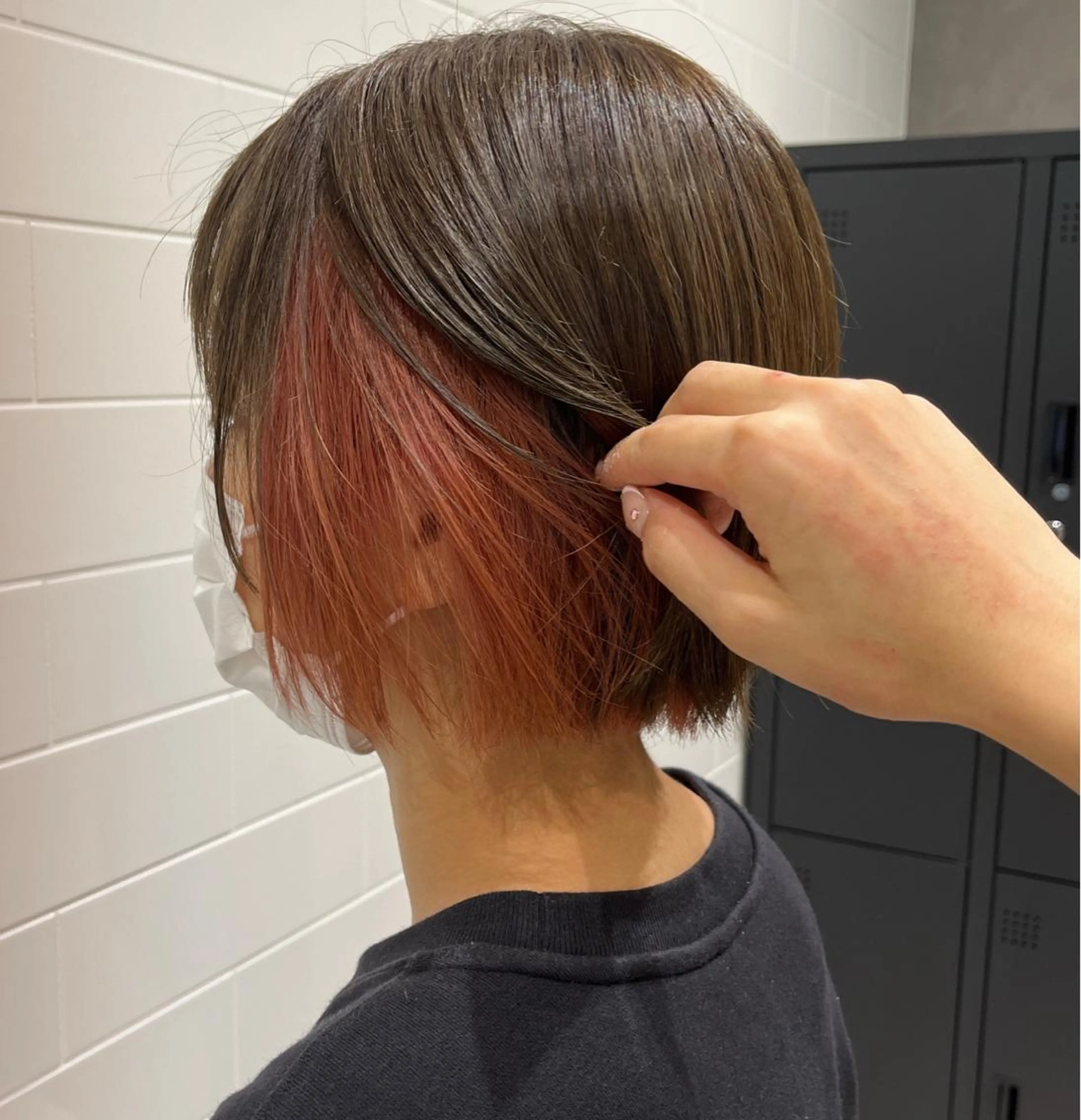 ショート カラー ピンクカラー lien ヒジリのヘアスタイル